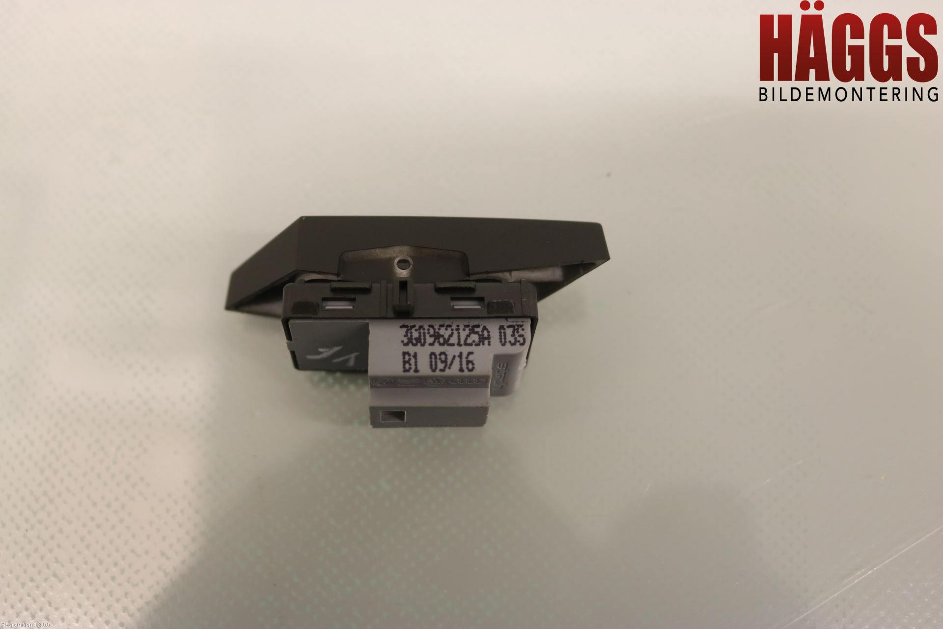 Volkswagen VW PASSAT 15-19 Strömställare Centrallås