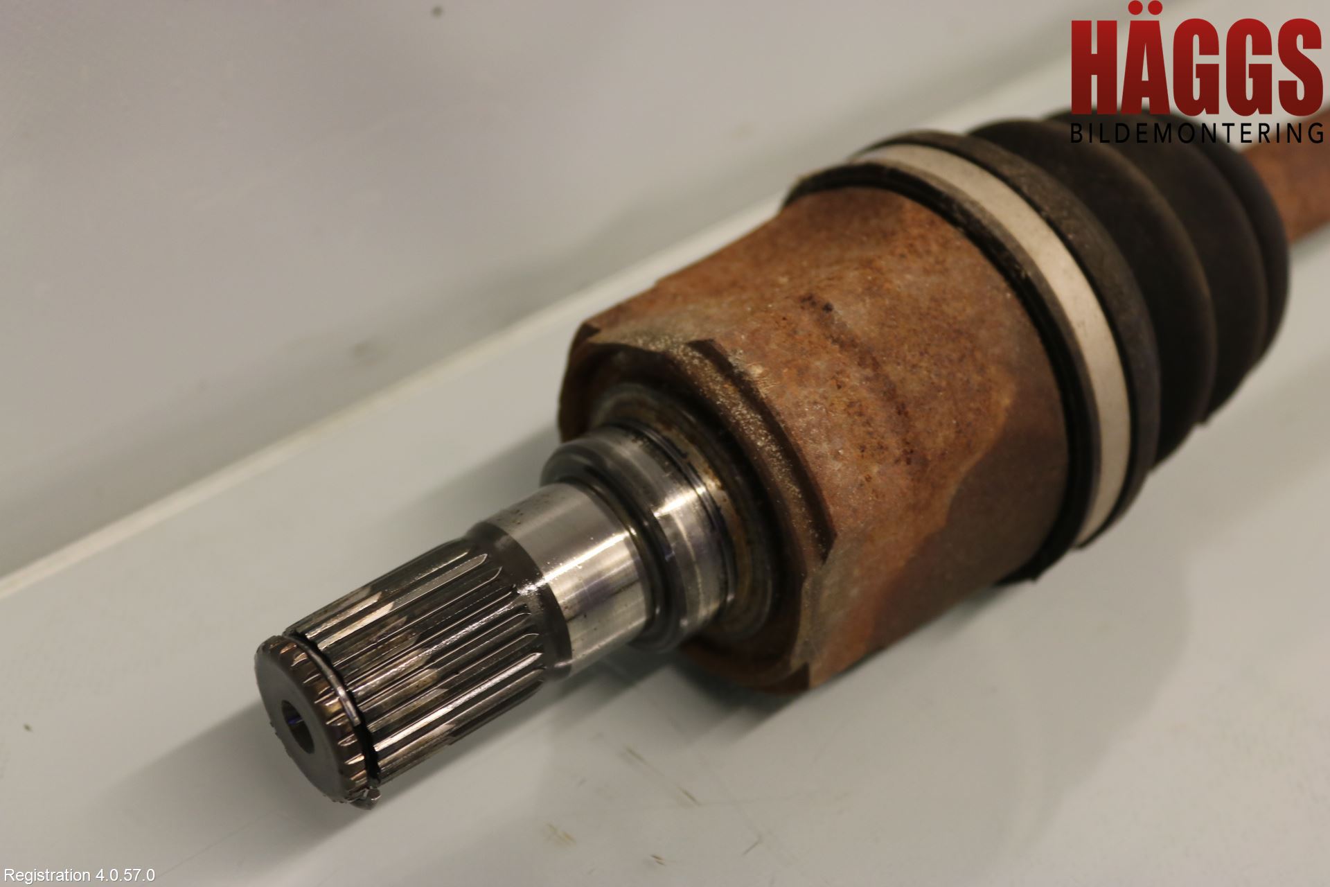 Kia PICANTO    04-11 Drivaxel Fram Höger