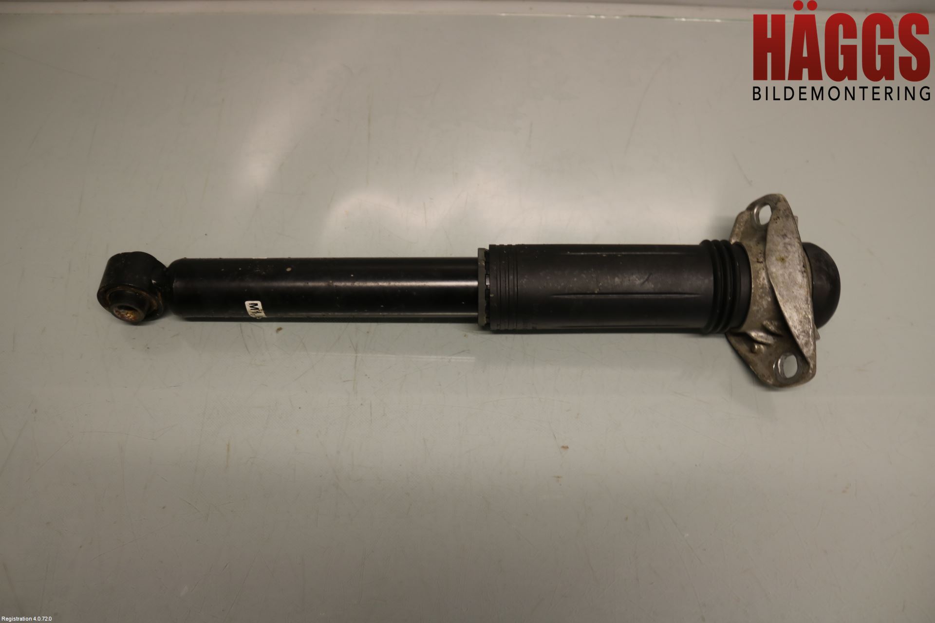 Toyota COROLLA 19- Stötdämpare Bak