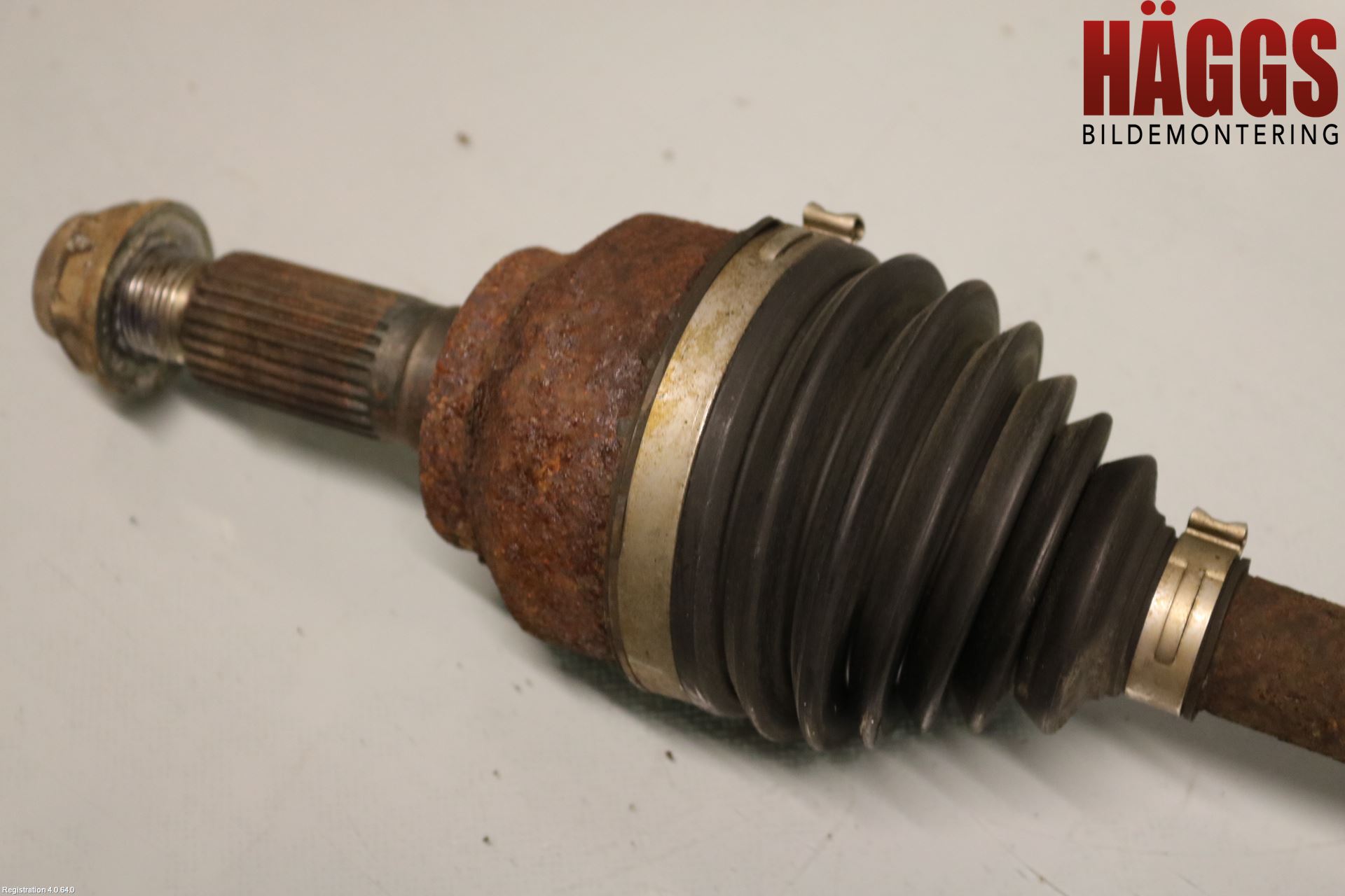 Mazda 3 II 09-13 Drivaxel Fram Vänster