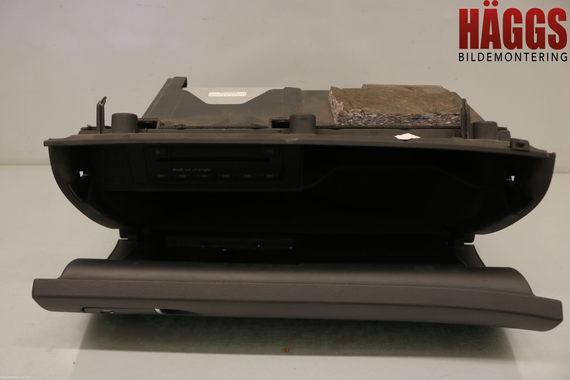 Audi A4/S4 05-07 Handskfack Insats