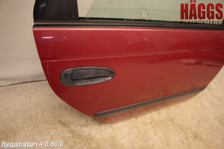 Toyota AVENSIS 98-02 Dörr Bak Höger