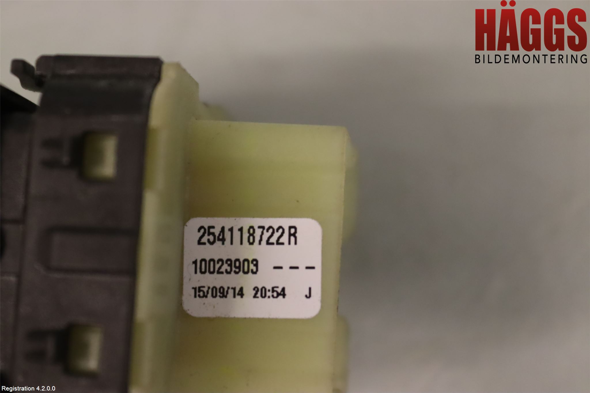 Renault TRAFIC/E-TECH 15- Strömställare Elhiss