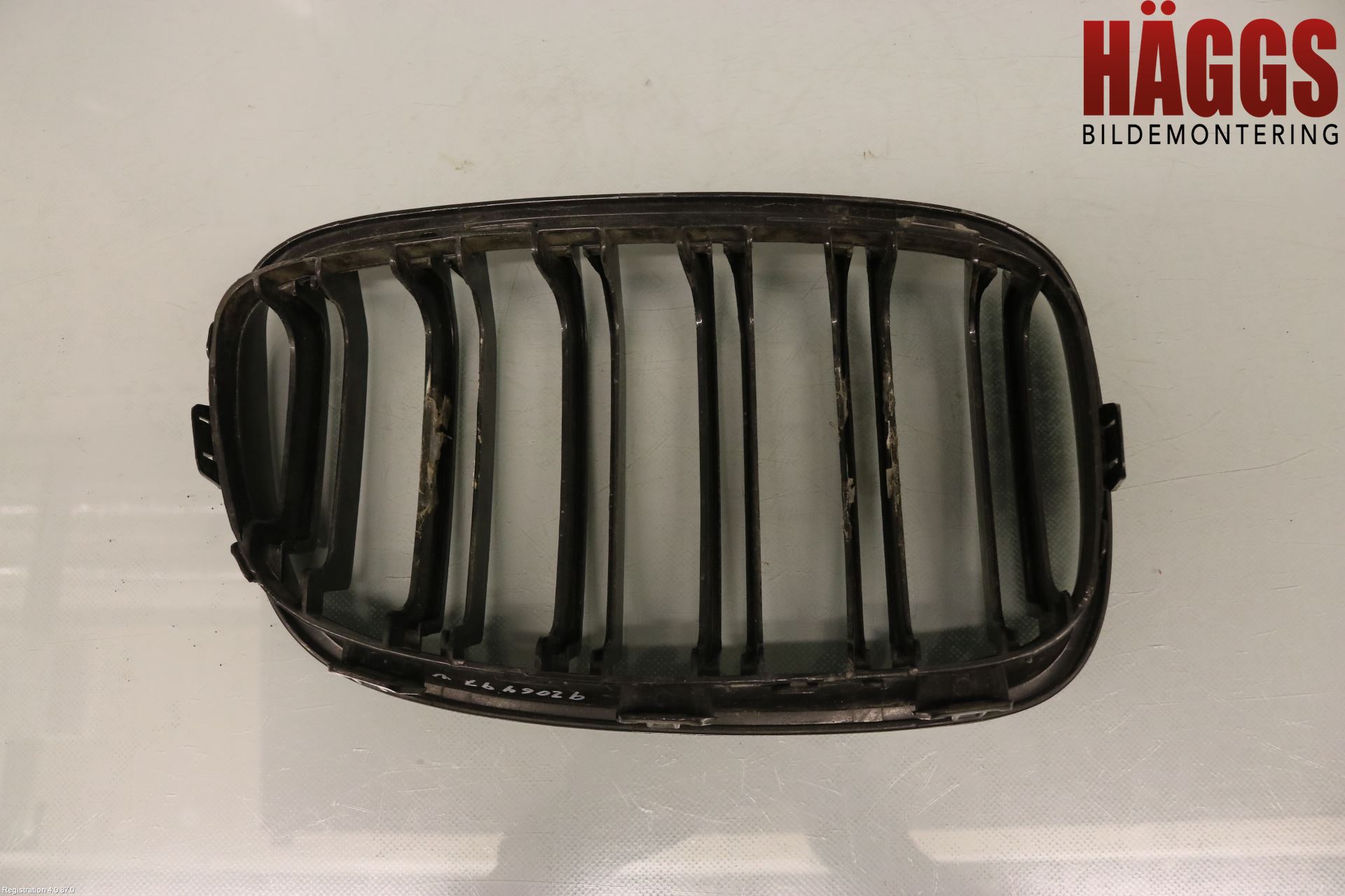 BMW 1 F20/F21 11-19 Grilldel Vänster