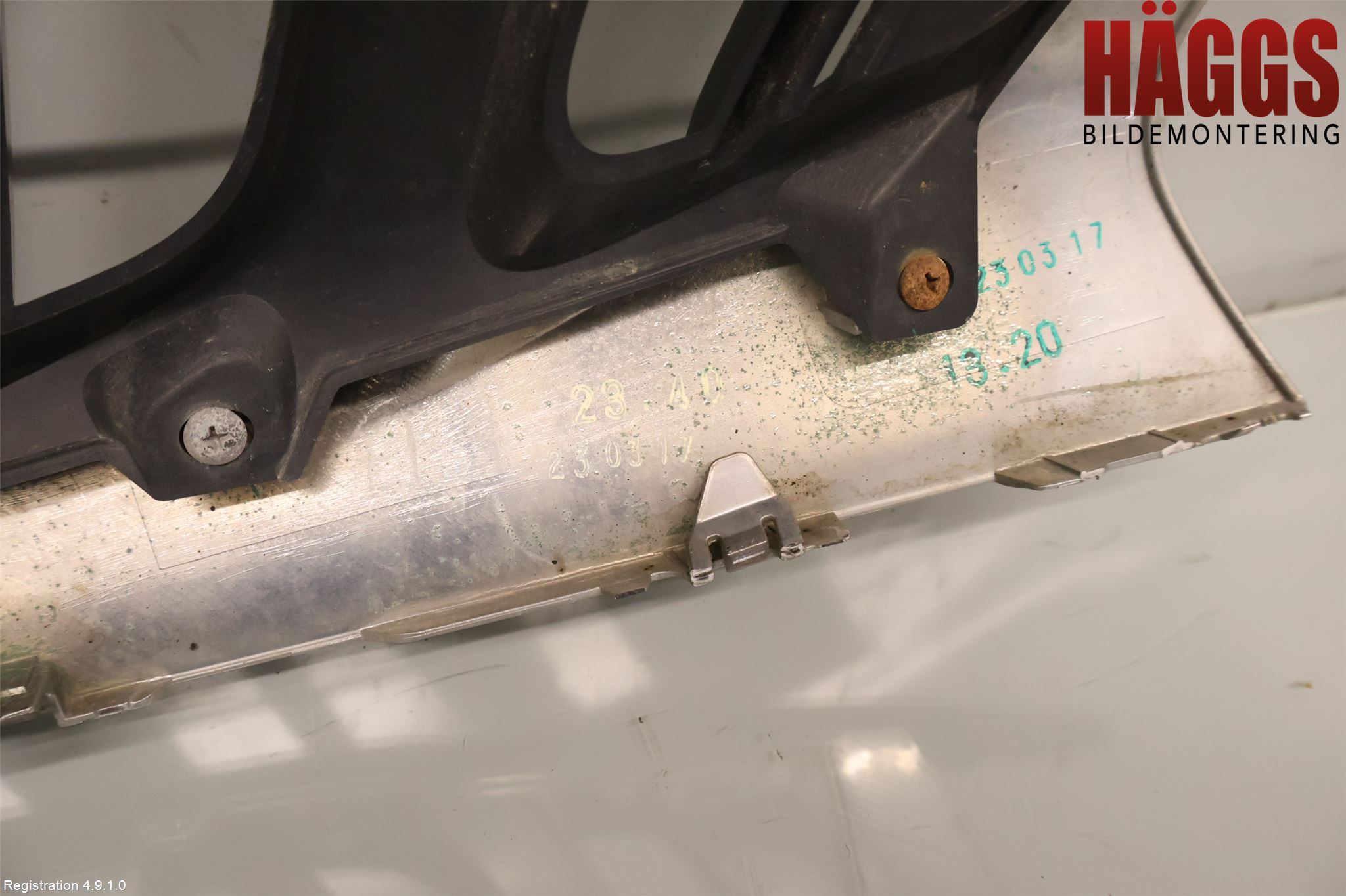 Mitsubishi L200 16-23 Grill Komp
