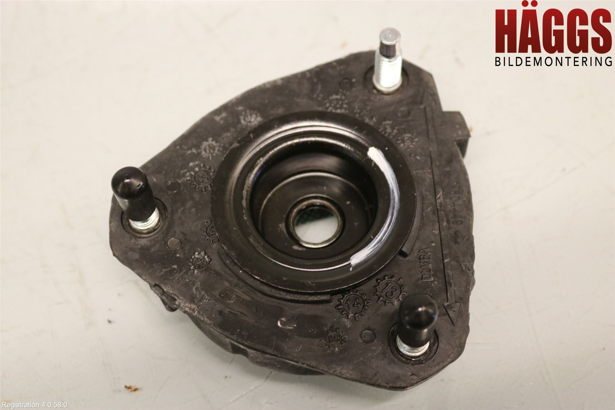 Ford MONDEO     01-06 Fjäderbenslager Fram