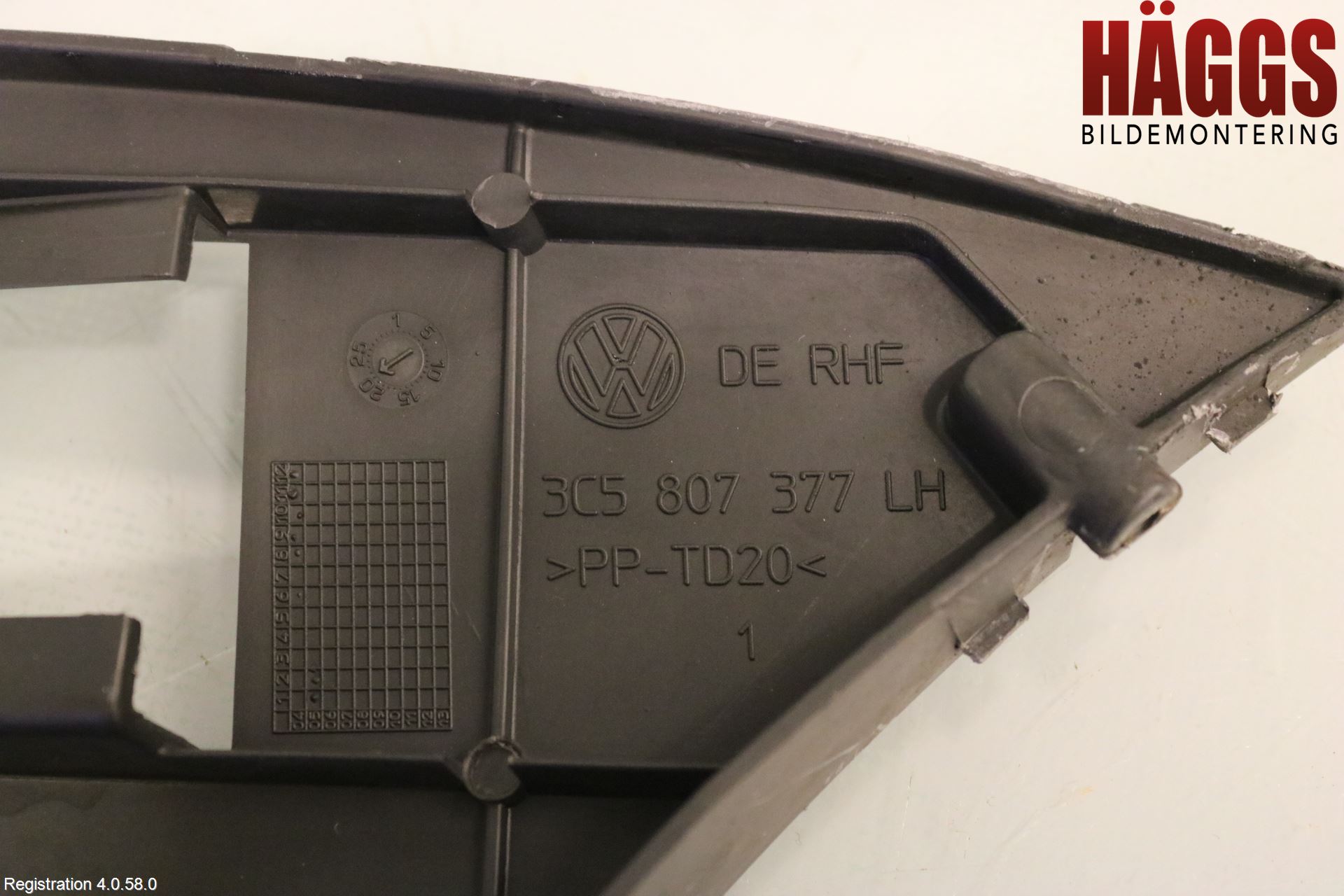 Volkswagen VW PASSAT 05-11 Stötfångarfäste Bak Vä