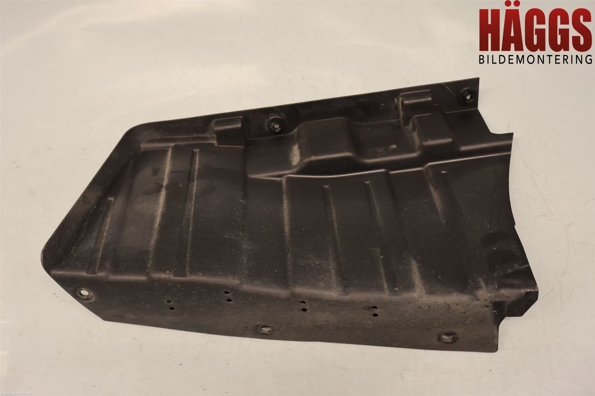 Kia CEED/CEED SW 19- Hasplåt Plåt-Plast