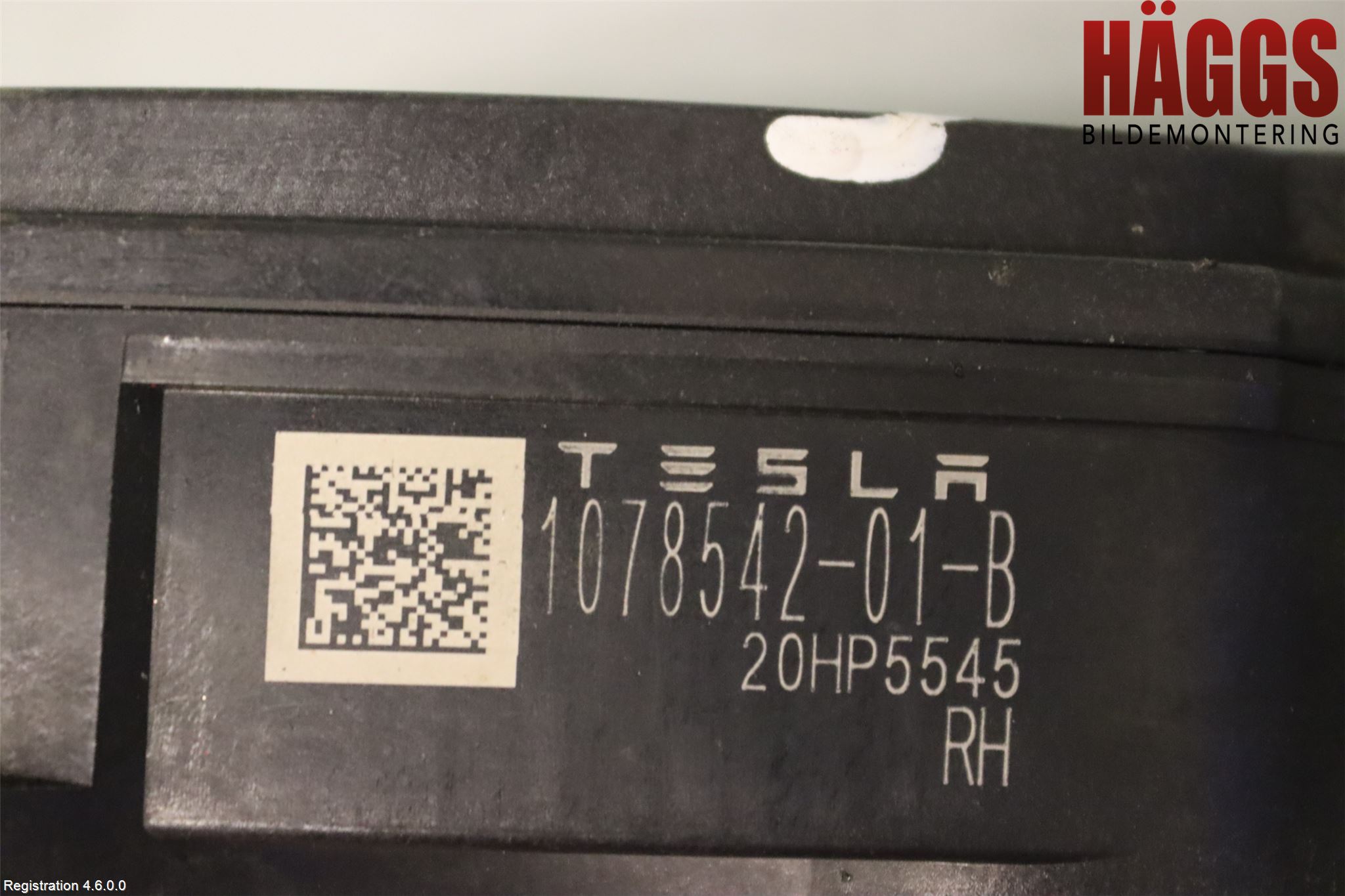 Tesla MODEL X 16- Bromsok Bak Höger