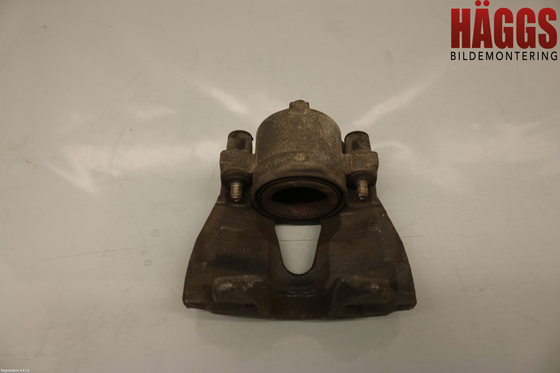 Saab 9-5     06-10 Bromsok Fram Höger