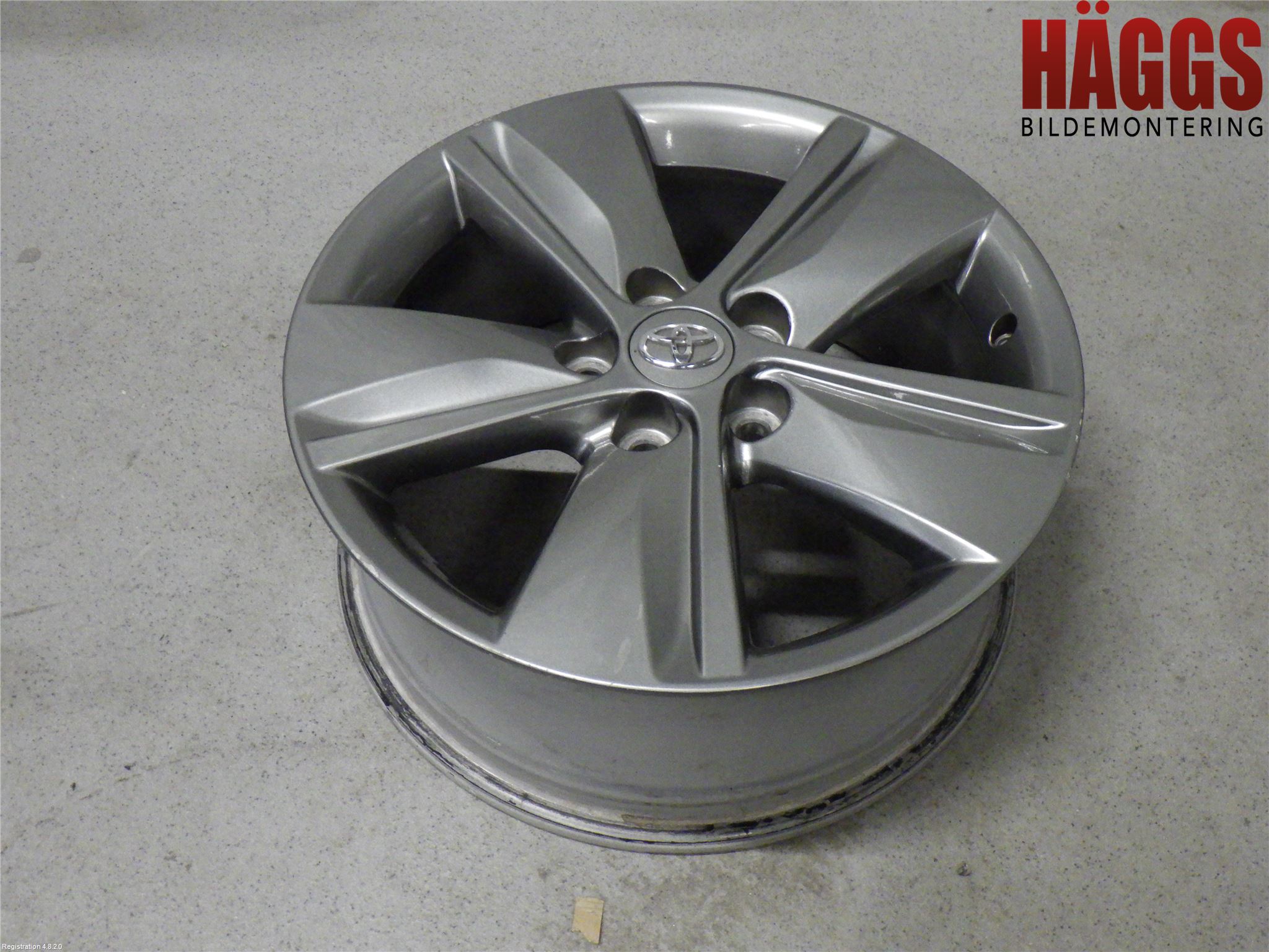 Toyota AVENSIS 09-15 Fälg Aluminium
