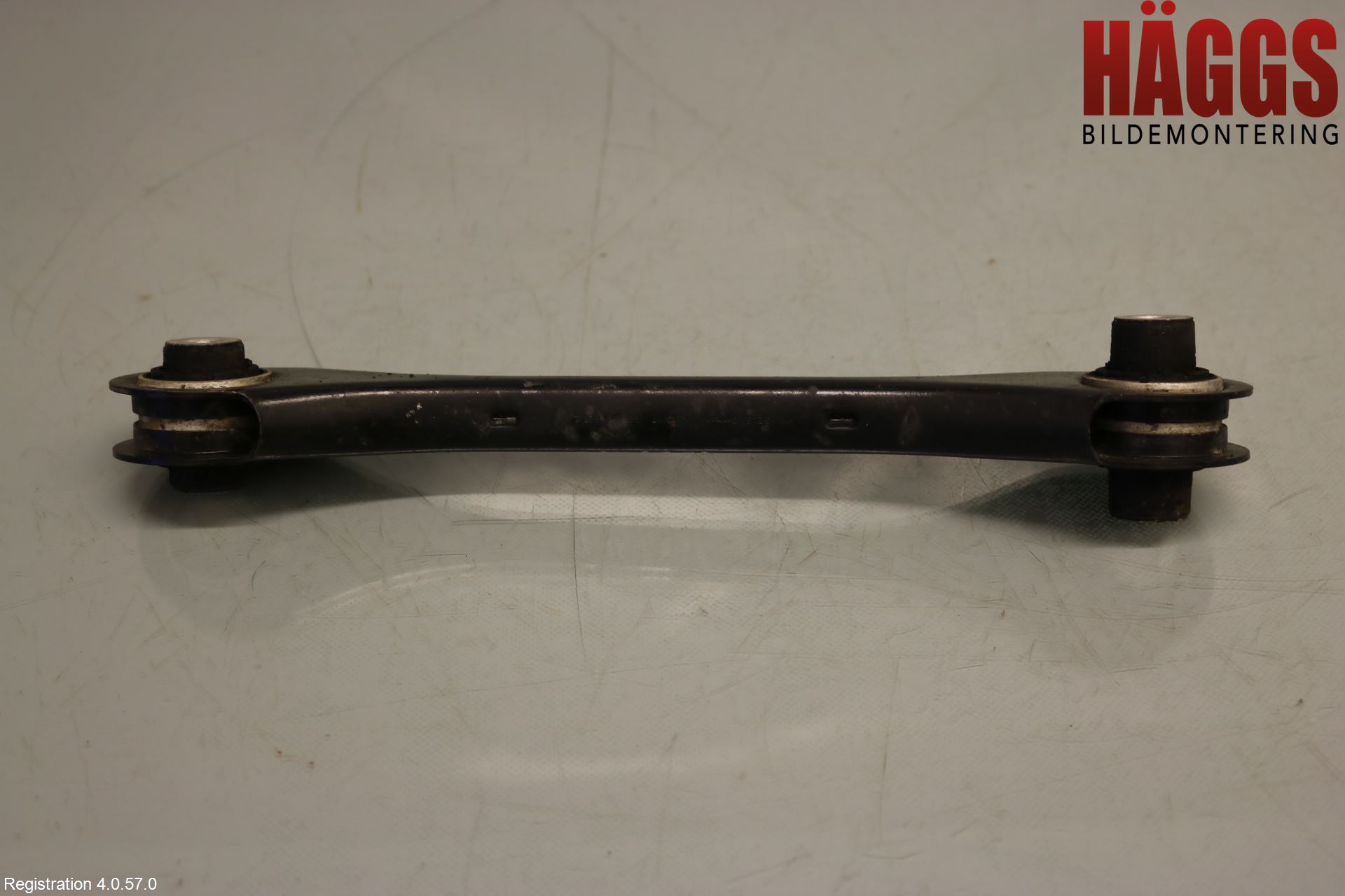 Volkswagen VW TIGUAN 16-24 Bärarm Bak Vä-Hö