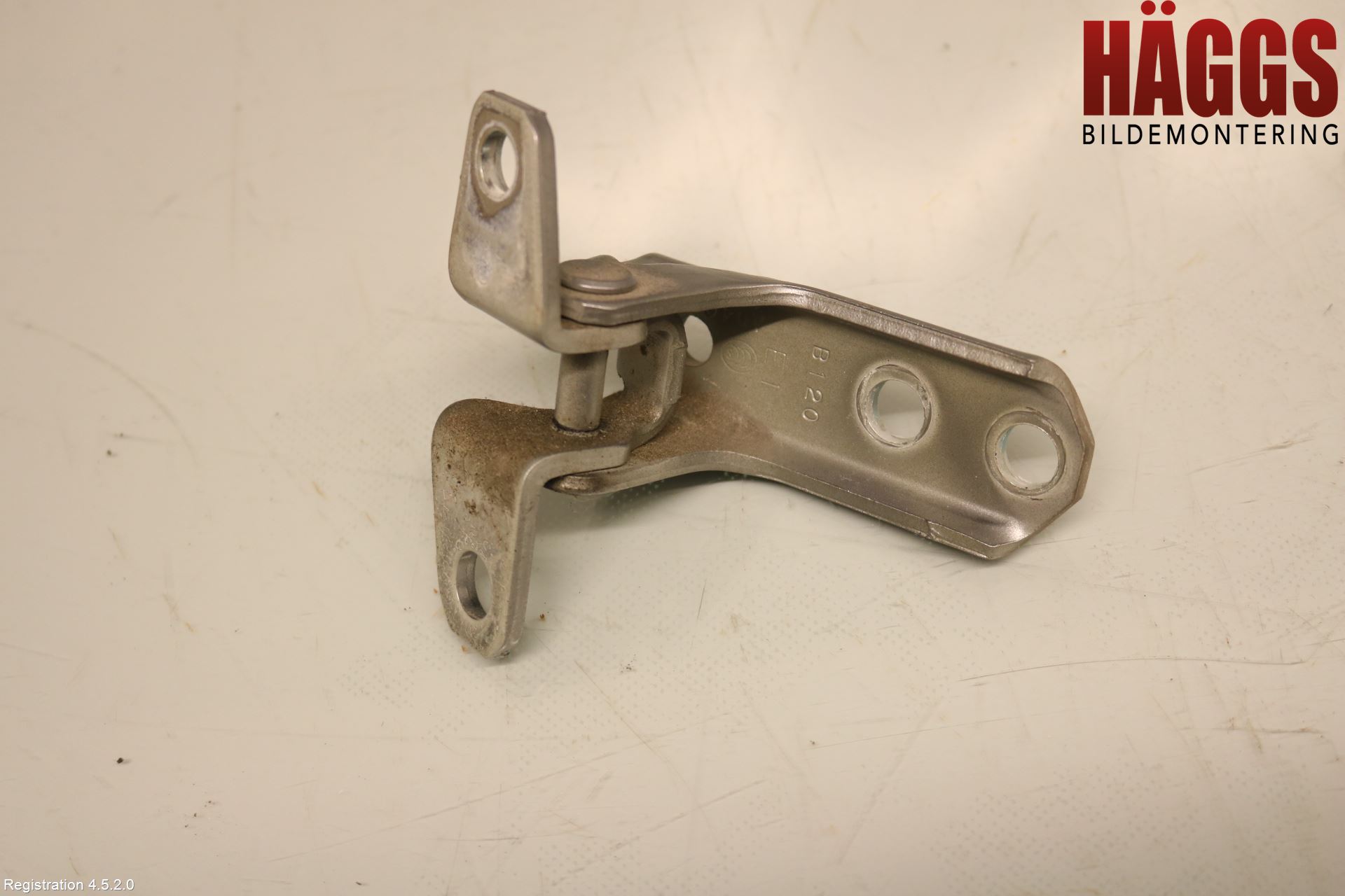 Mitsubishi OUTLANDER 13-21 Dörrgångjärn