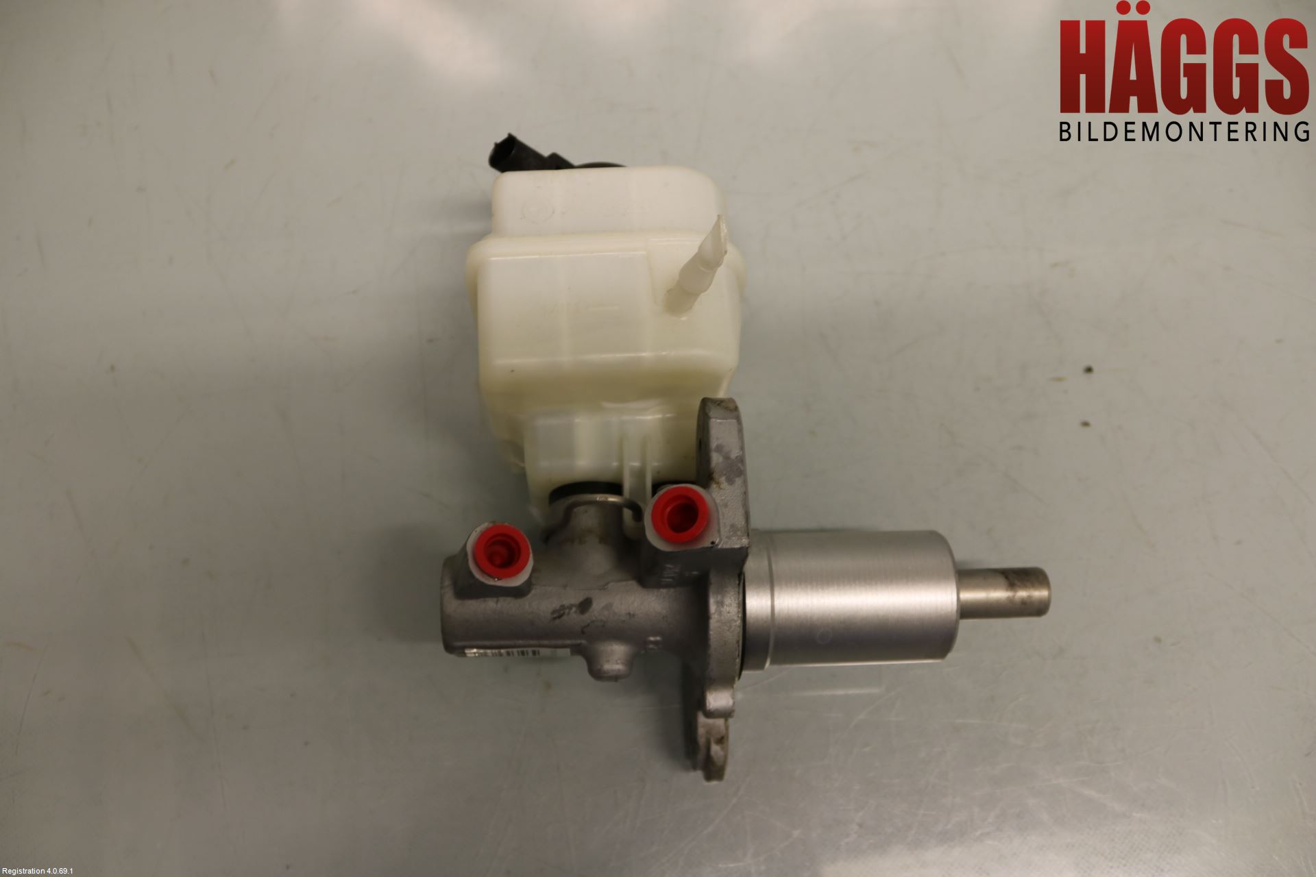 BMW 5 F10/F11/F18 09-17 Broms Huvudcylinder