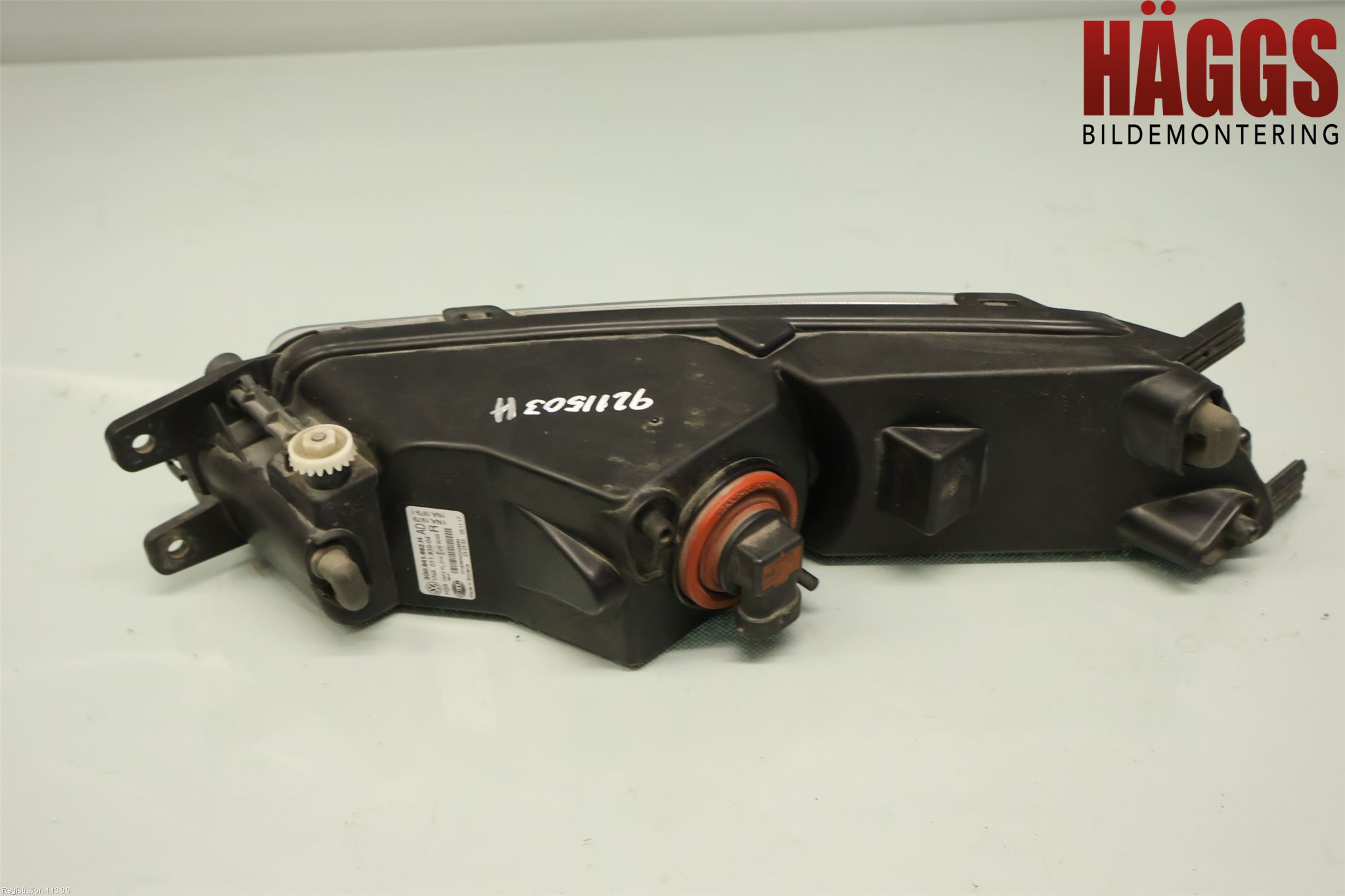 Volkswagen VW PASSAT 15-19 Dimljus-Varselljus Fram