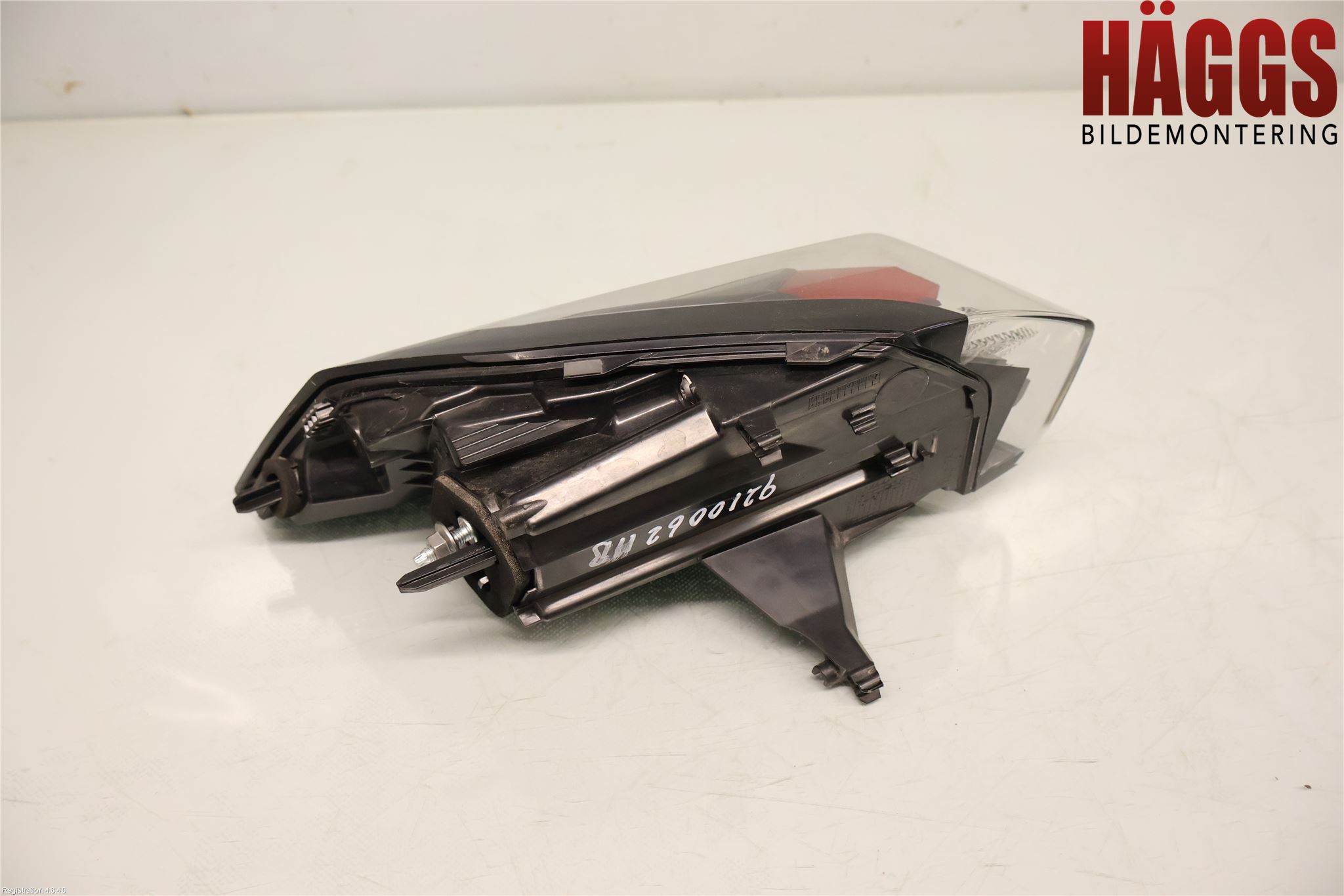 Peugeot 2008/E-2008 20- Bakljus Höger