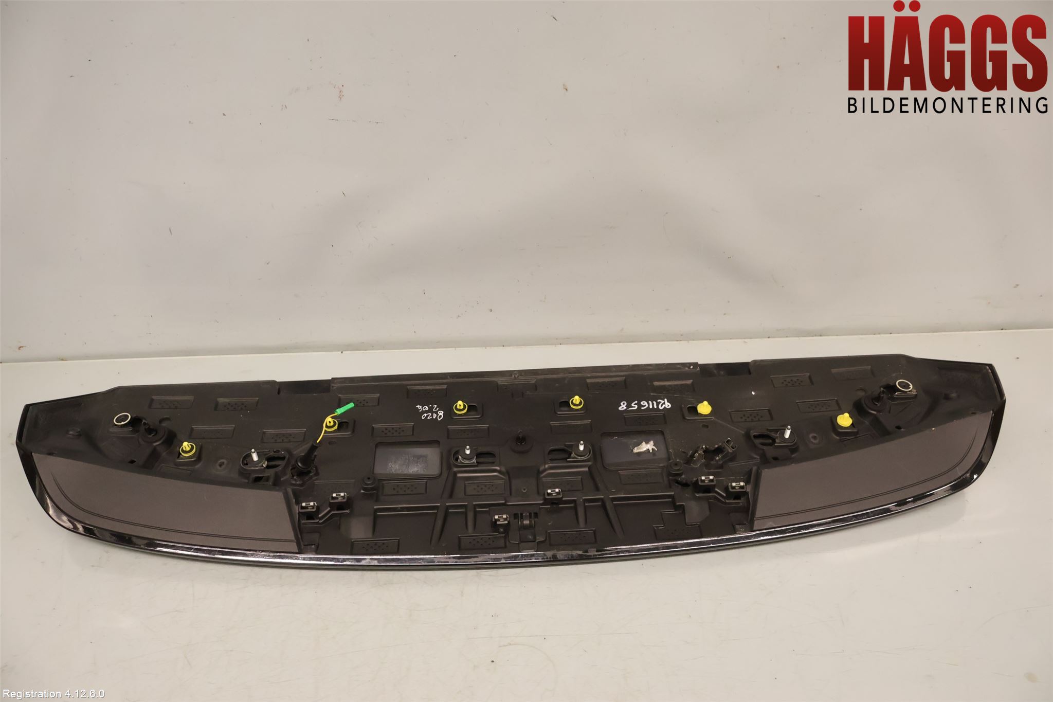 Volvo V60 CROSS COUNTRY 19- Spoiler Baklucka