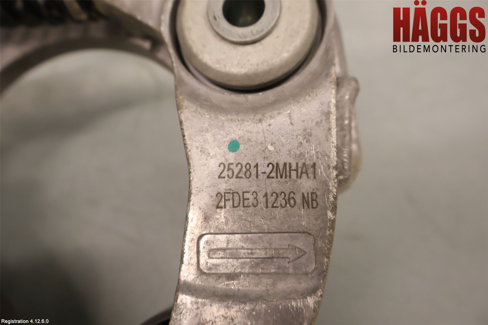 Hyundai TUCSON 05- Remspännare