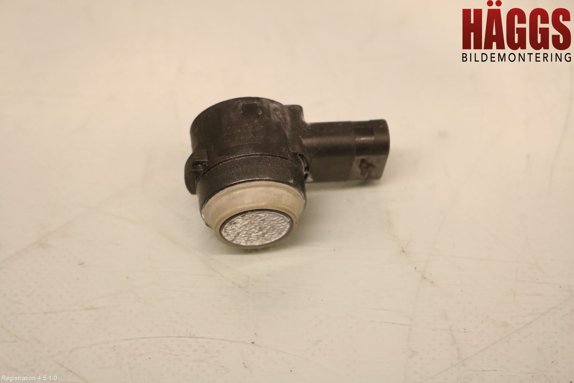 Mercedes-Benz MB E-KLASS (W212) 09-16 Parkeringshjälp Frontsensor