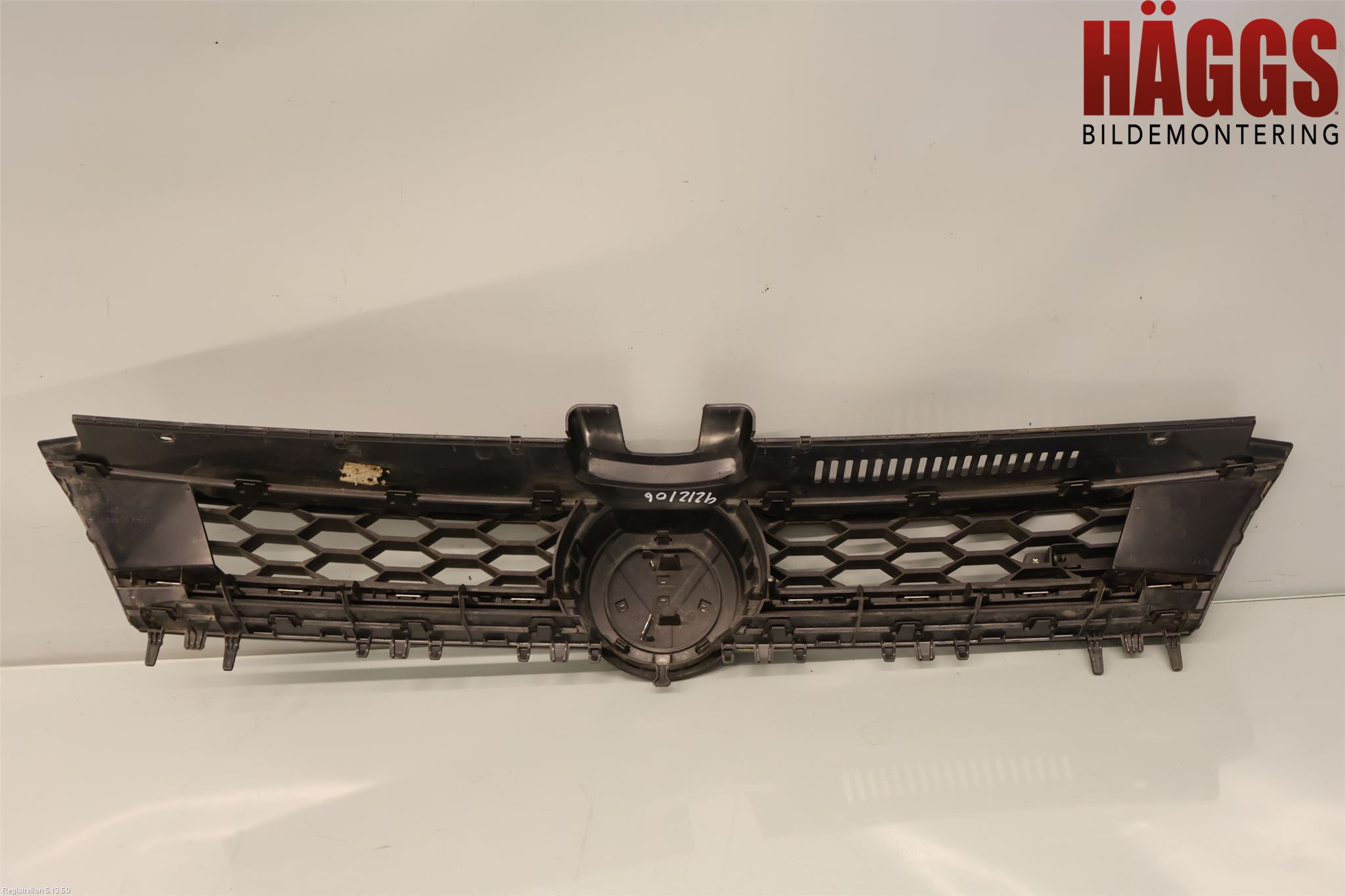 Volkswagen VW GOLF / E-GOLF VII 13-20 Grill Komp