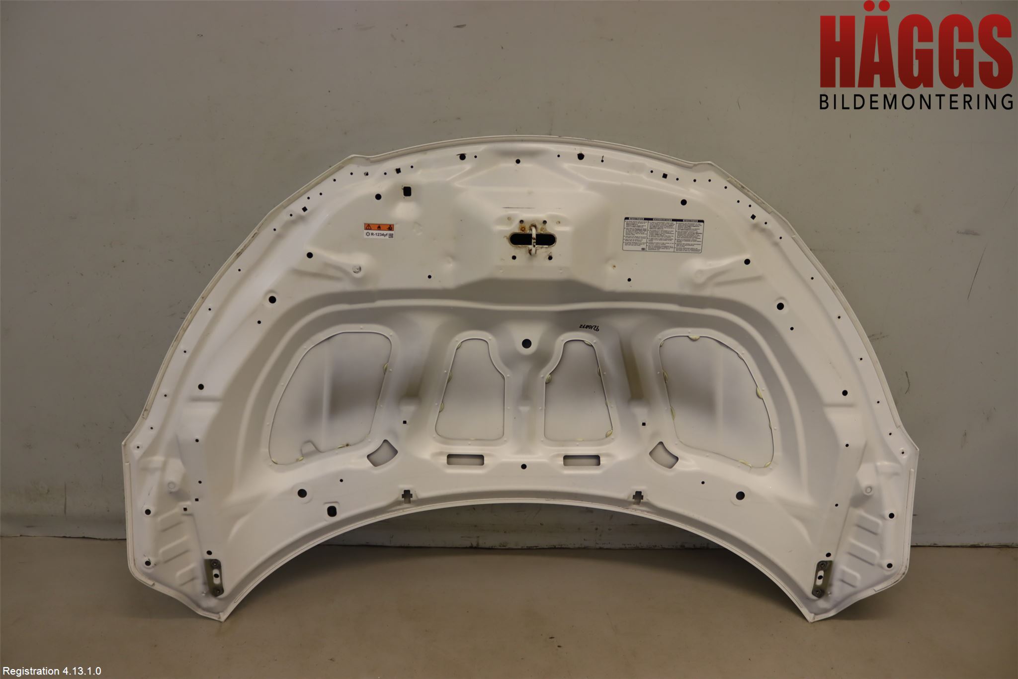 Honda HR-V 15-21 Huv Fram