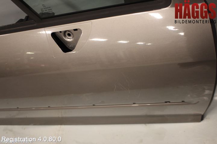 Peugeot 407 Dörr Fram Höger