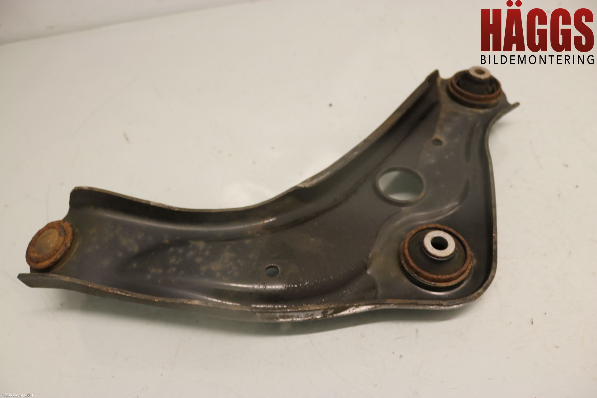 Nissan QASHQAI 14-17 Bärarm Fram Undre Vä