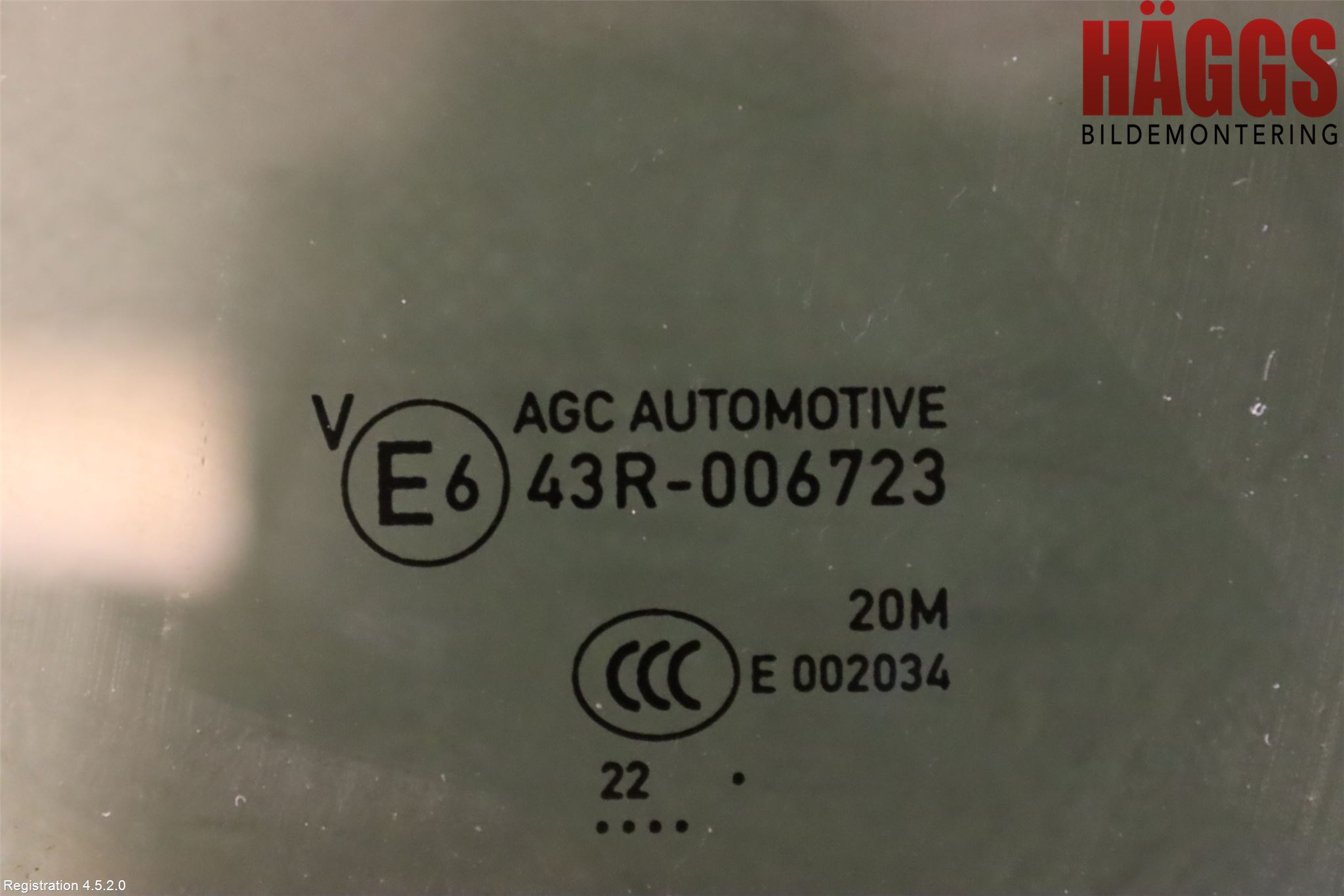 Peugeot 2008/E-2008 20- Dörruta Bak Vänster