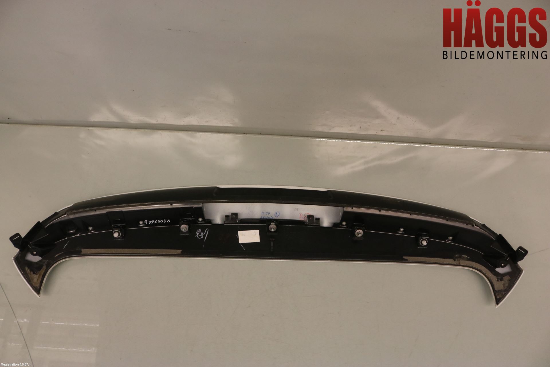 Nissan MICRA 17- Spoiler Baklucka