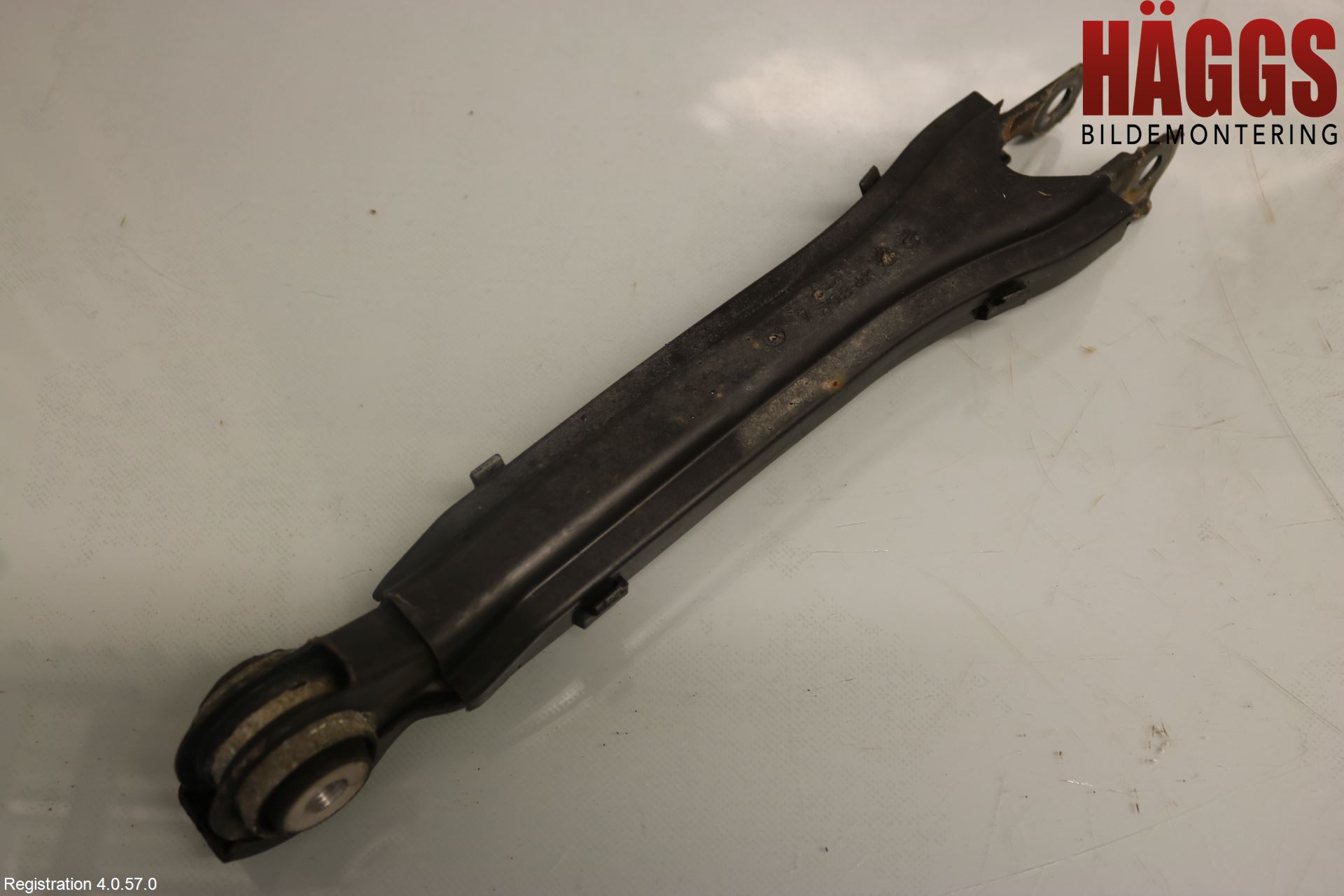 Mercedes-Benz MB C-KLASS (W204) 07-15 Bärarm Bak Höger