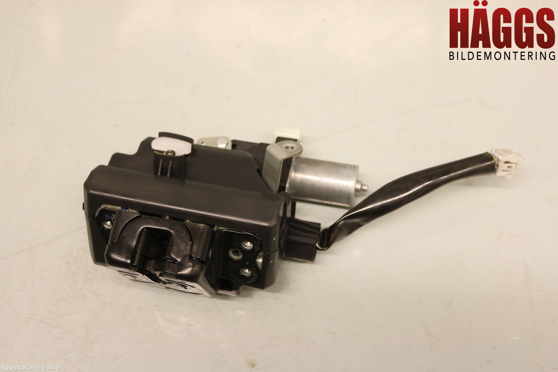 Toyota RAV4 19- Låskista Baklucka