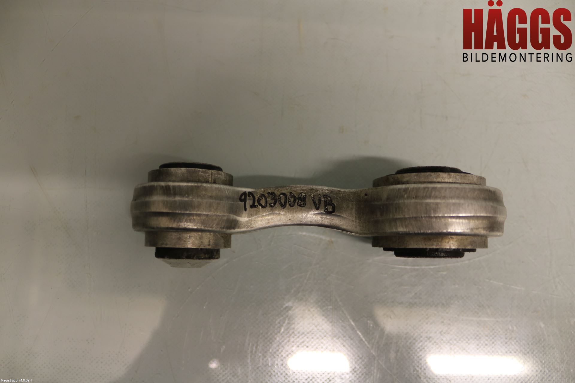 BMW 5 F10/F11/F18 09-17 Bärarm Bak Vä-Hö