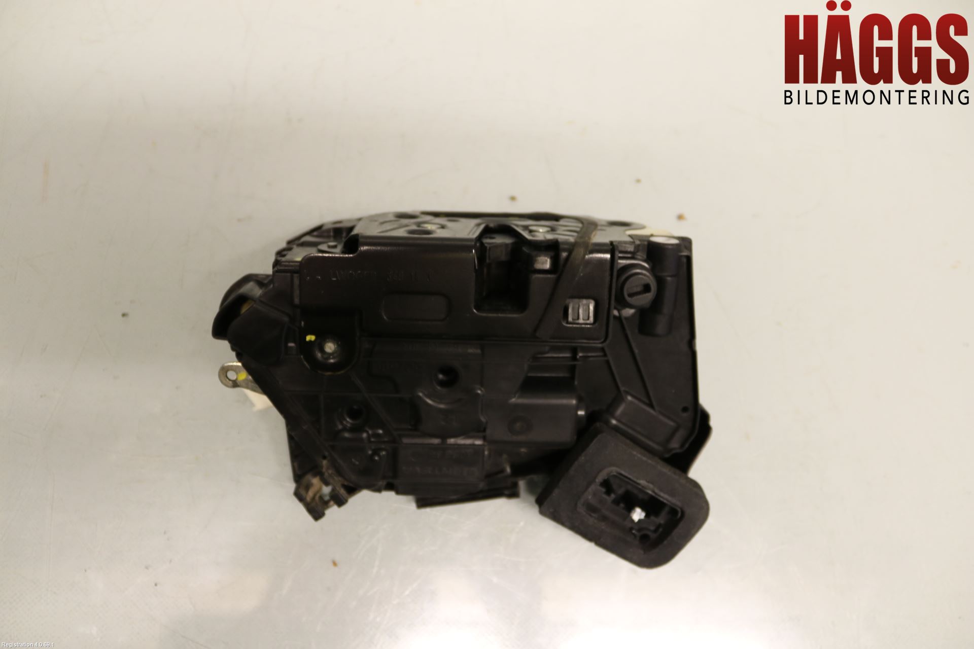 Volkswagen VW PASSAT 15-19 Låskista-Dörrlås