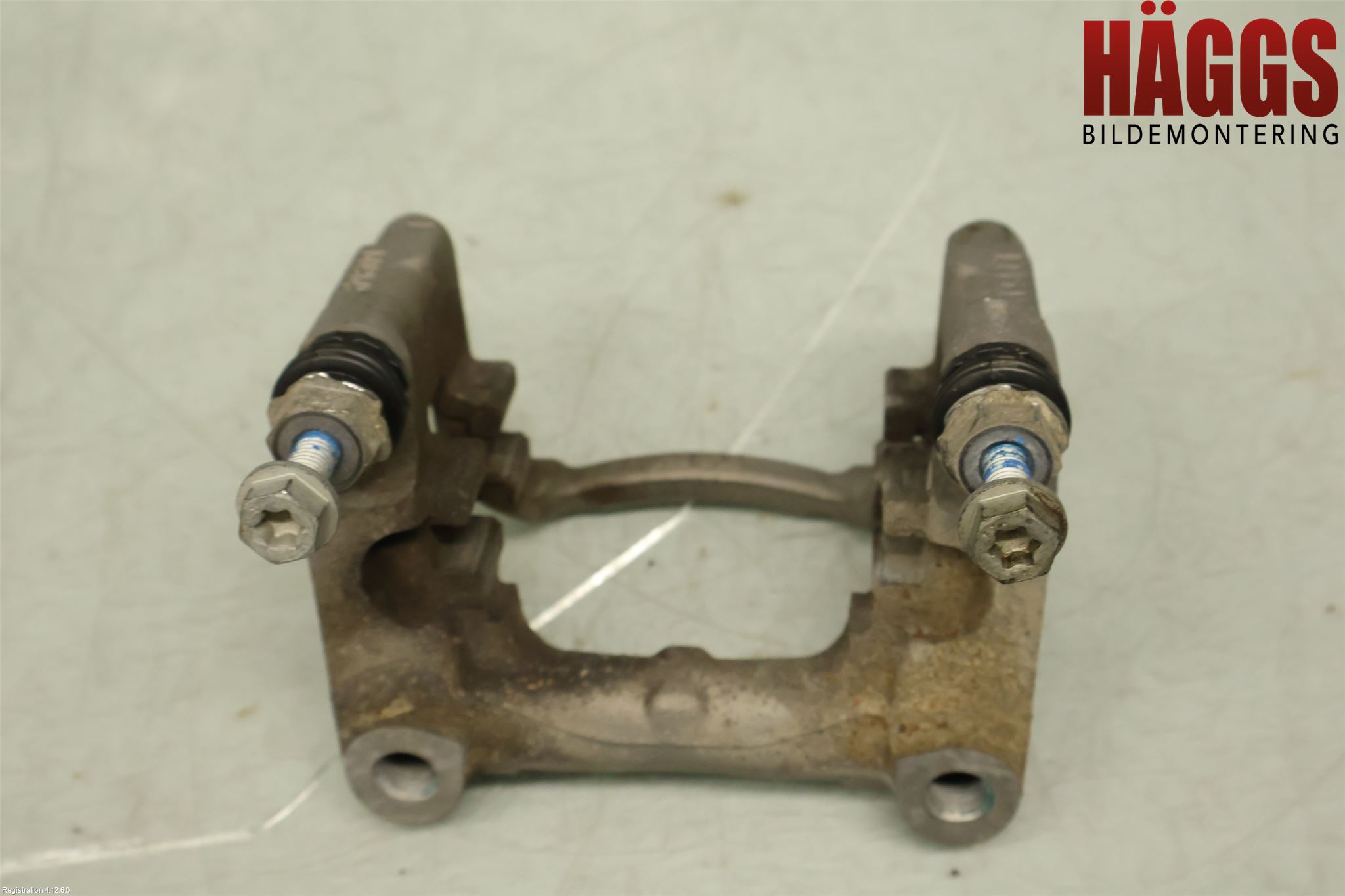 Citroen C4/E-C4 C4X/E-C4X III 21- Bromsokshållare