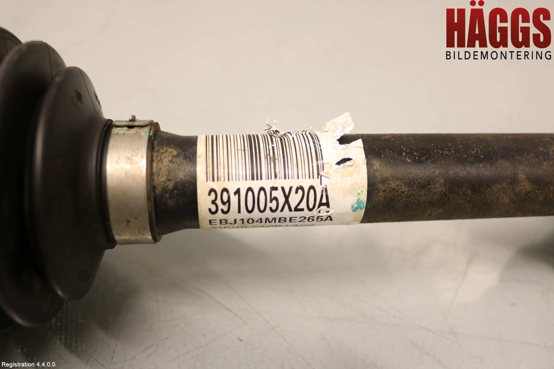 Nissan NAVARA 05-16 Drivaxel Fram Vänster