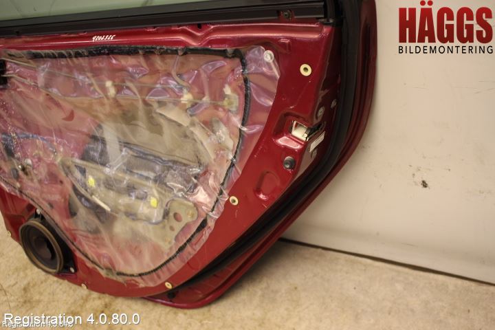 Toyota AVENSIS 98-02 Dörr Bak Höger