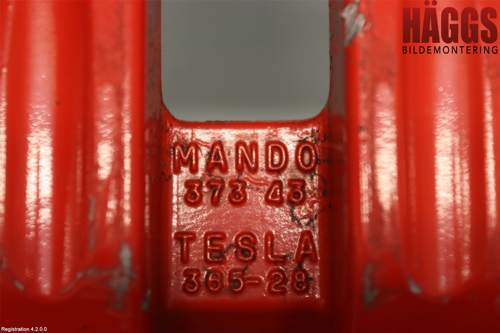 Tesla MODEL X 16- Bromsok Bak Vänster