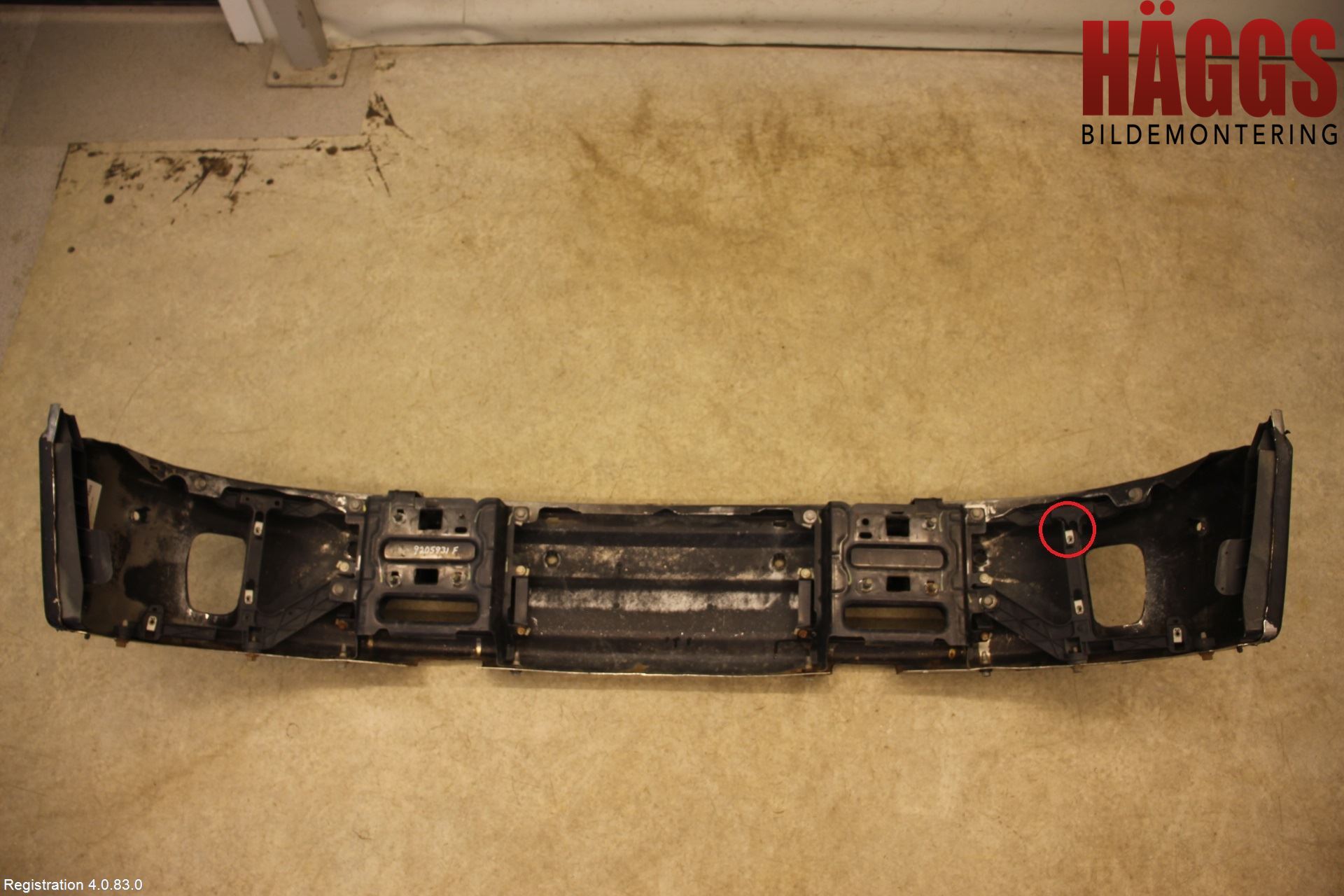 Dodge PICK UP RAM 81- Stötfångarbeklädnad Fram