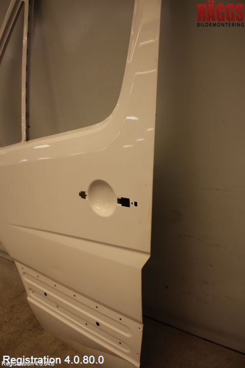 Volkswagen VW CRAFTER 06-16 Dörr Fram Vänster