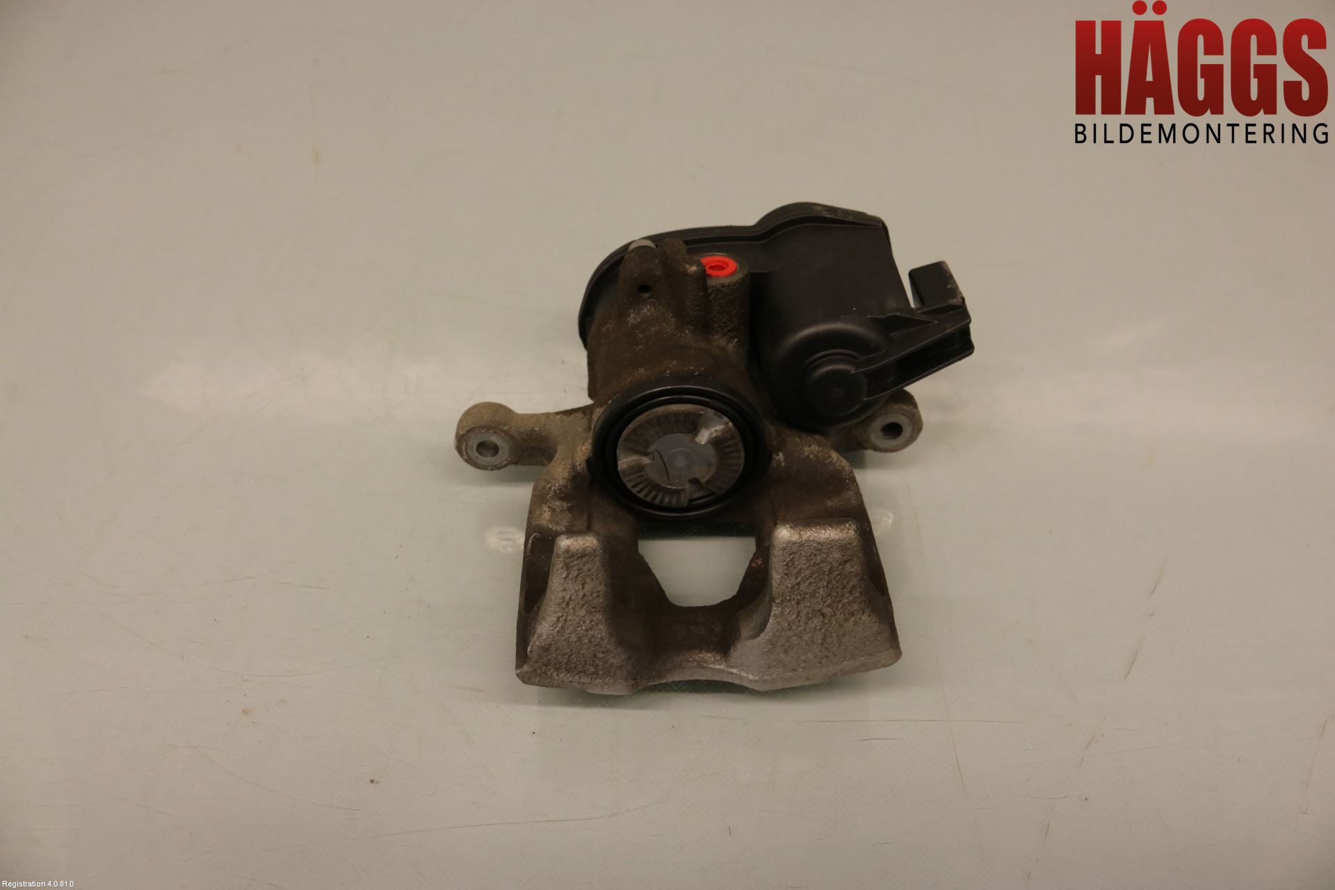 Audi A6 F2/C8 19- Bromsok Bak Höger