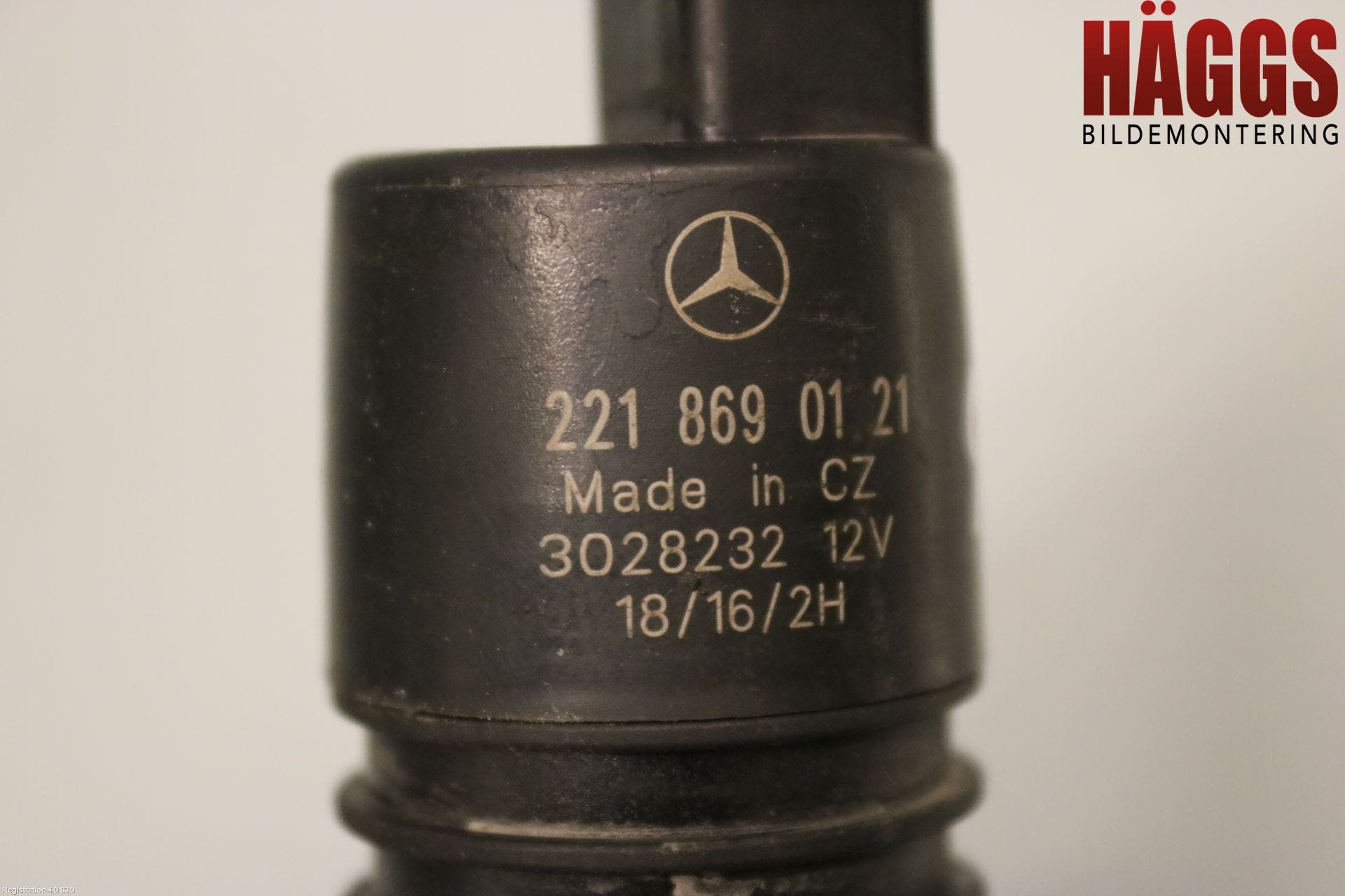Mercedes-Benz MB SPRINTER (W906) 06-18 Spolarpump Vindruta