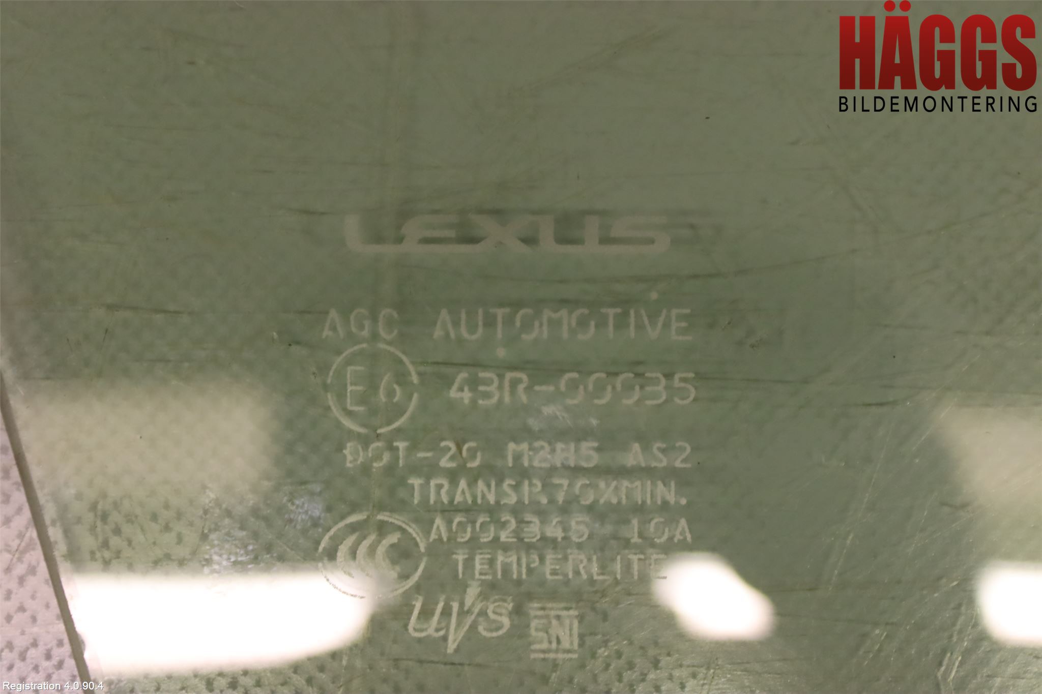 Lexus NX 300h 15-21 Dörruta Fram Lilla Hö