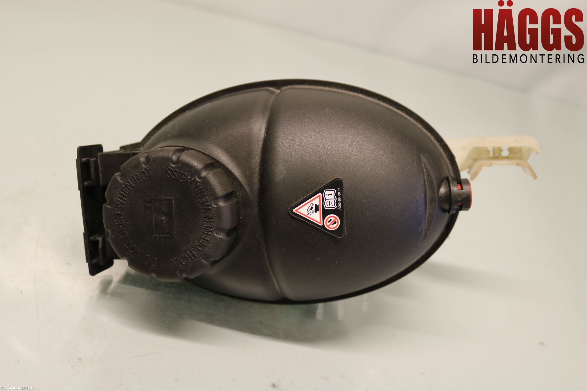 Mercedes-Benz MB C-KLASS (W204) 07-15 Expansionstank