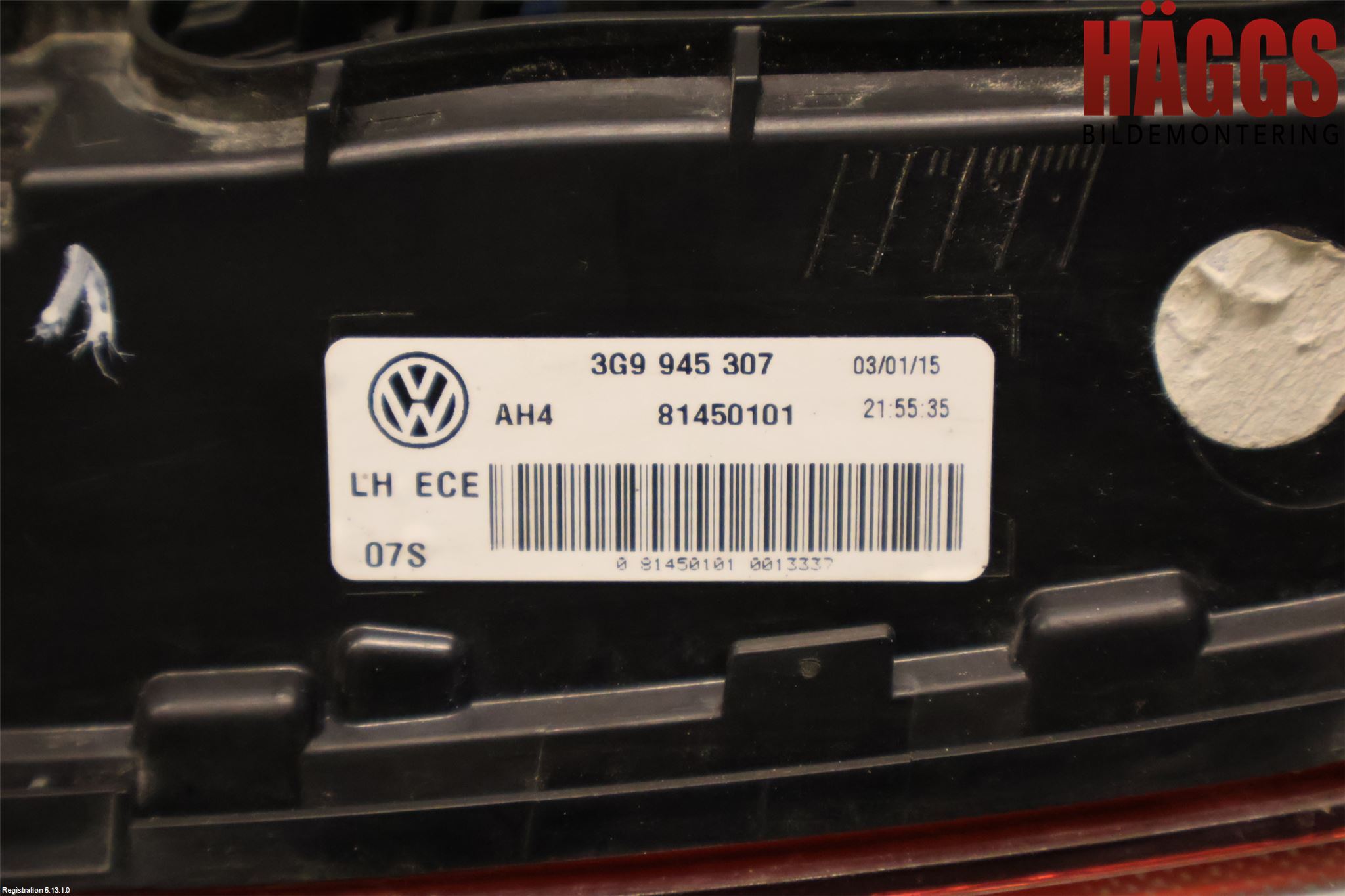 Volkswagen VW PASSAT 15-19 Bakljus Lucka Vä