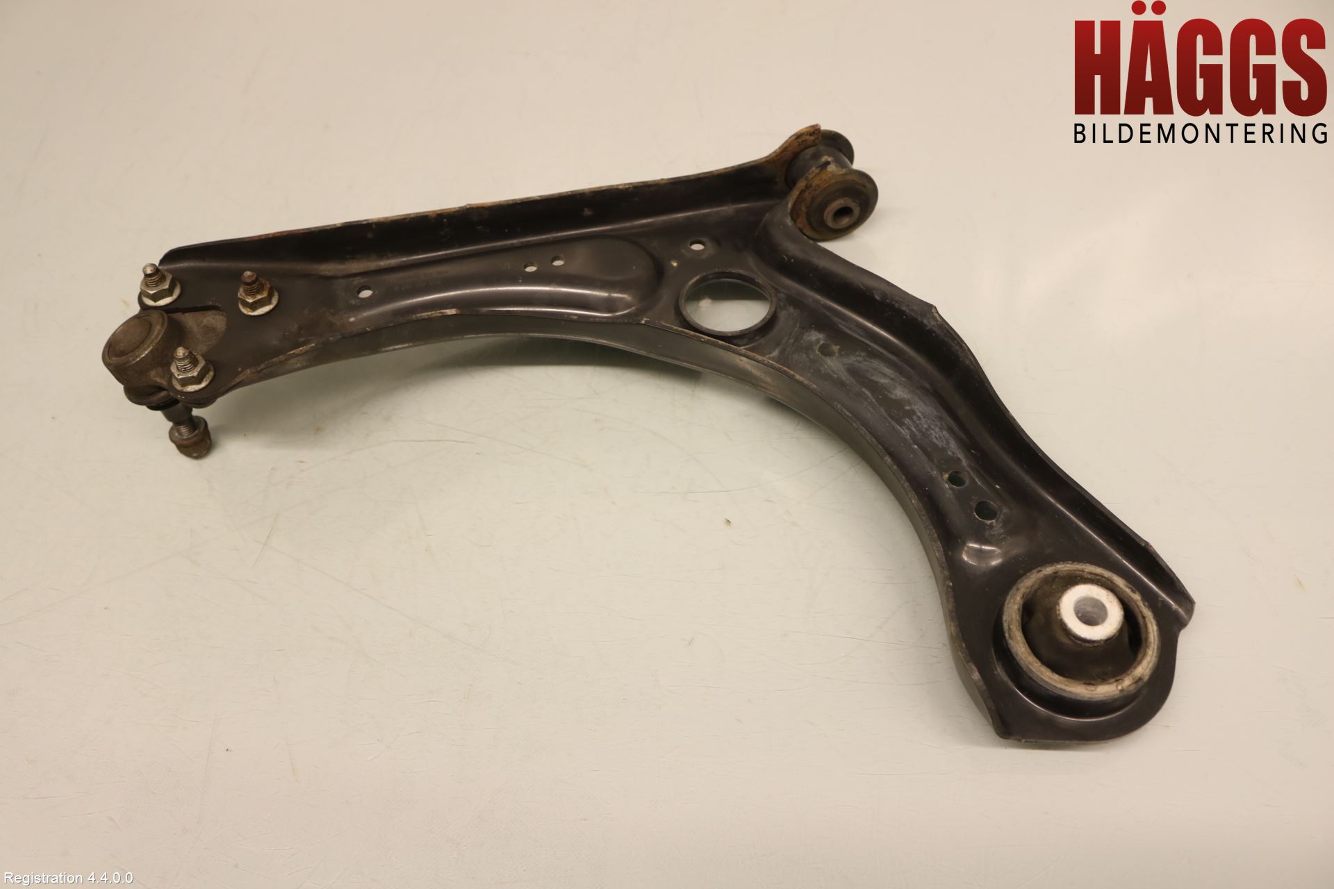 Volkswagen VW POLO VI 18->> Bärarm Fram Undre Hö