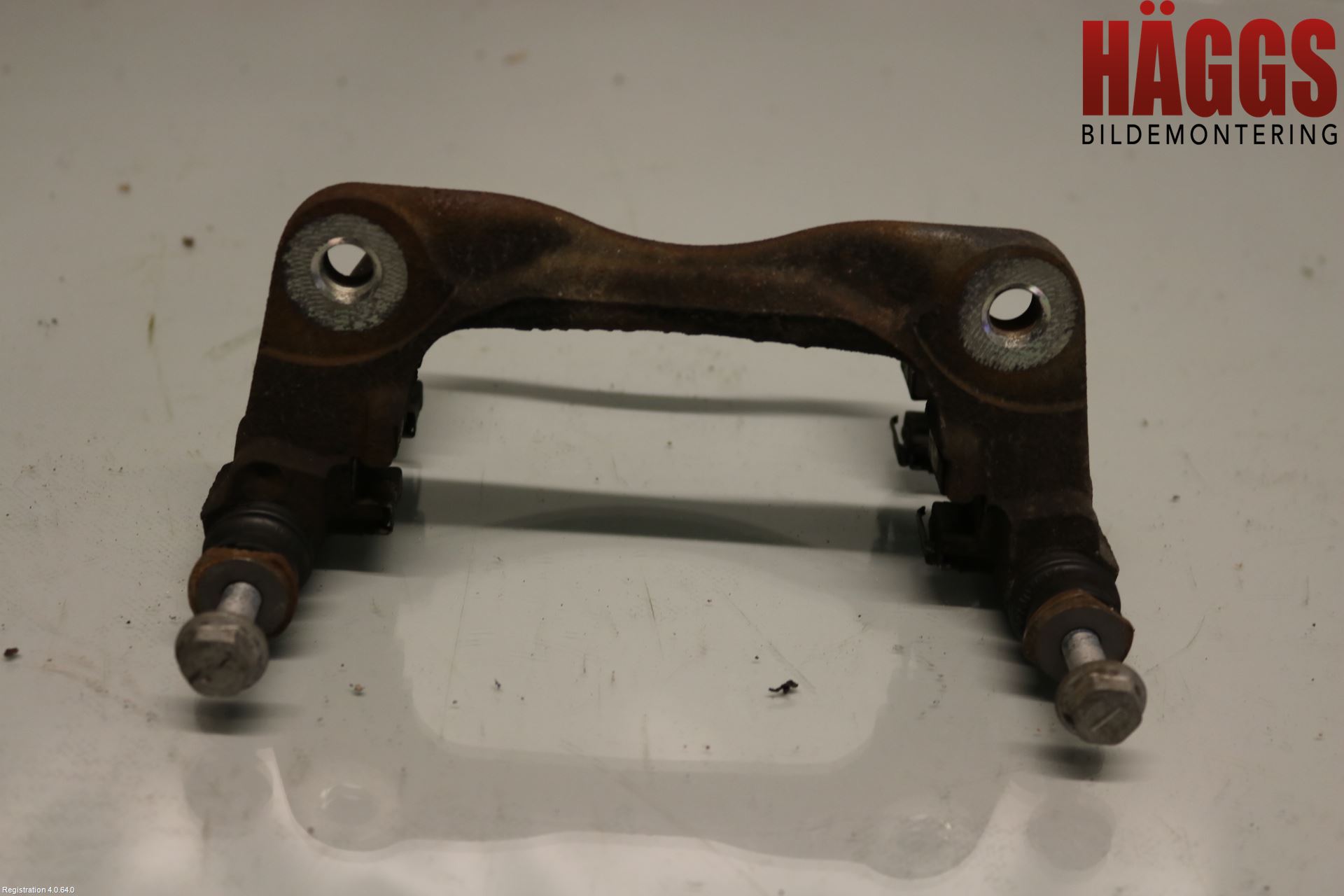 Toyota AURIS 13-19 Bromsokshållare