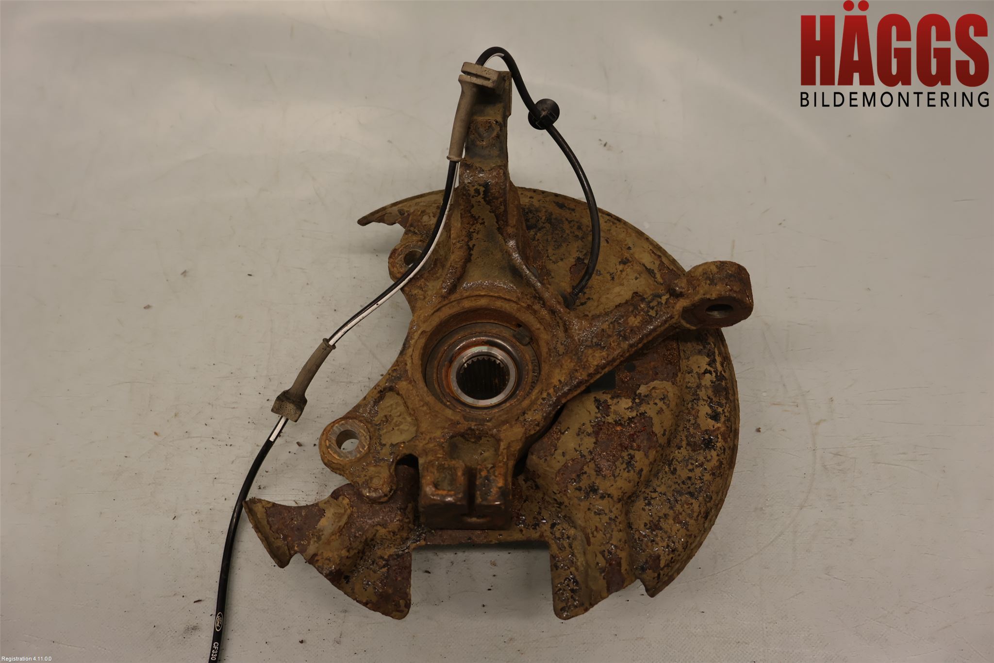 Ford FIESTA 13-17 Styrspindel Lagerhus Hö