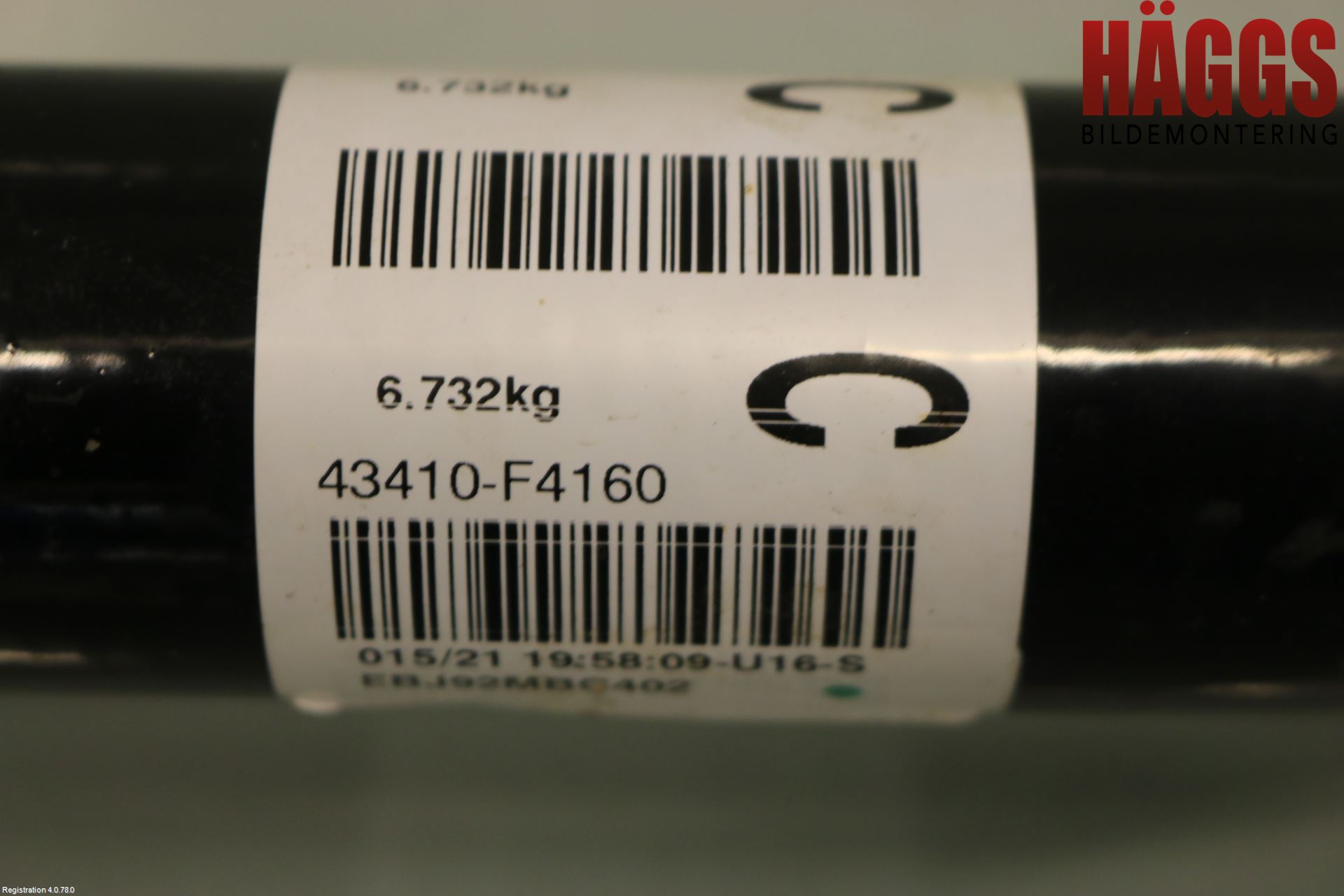 Toyota C-HR 16-23 Drivaxel Fram Höger