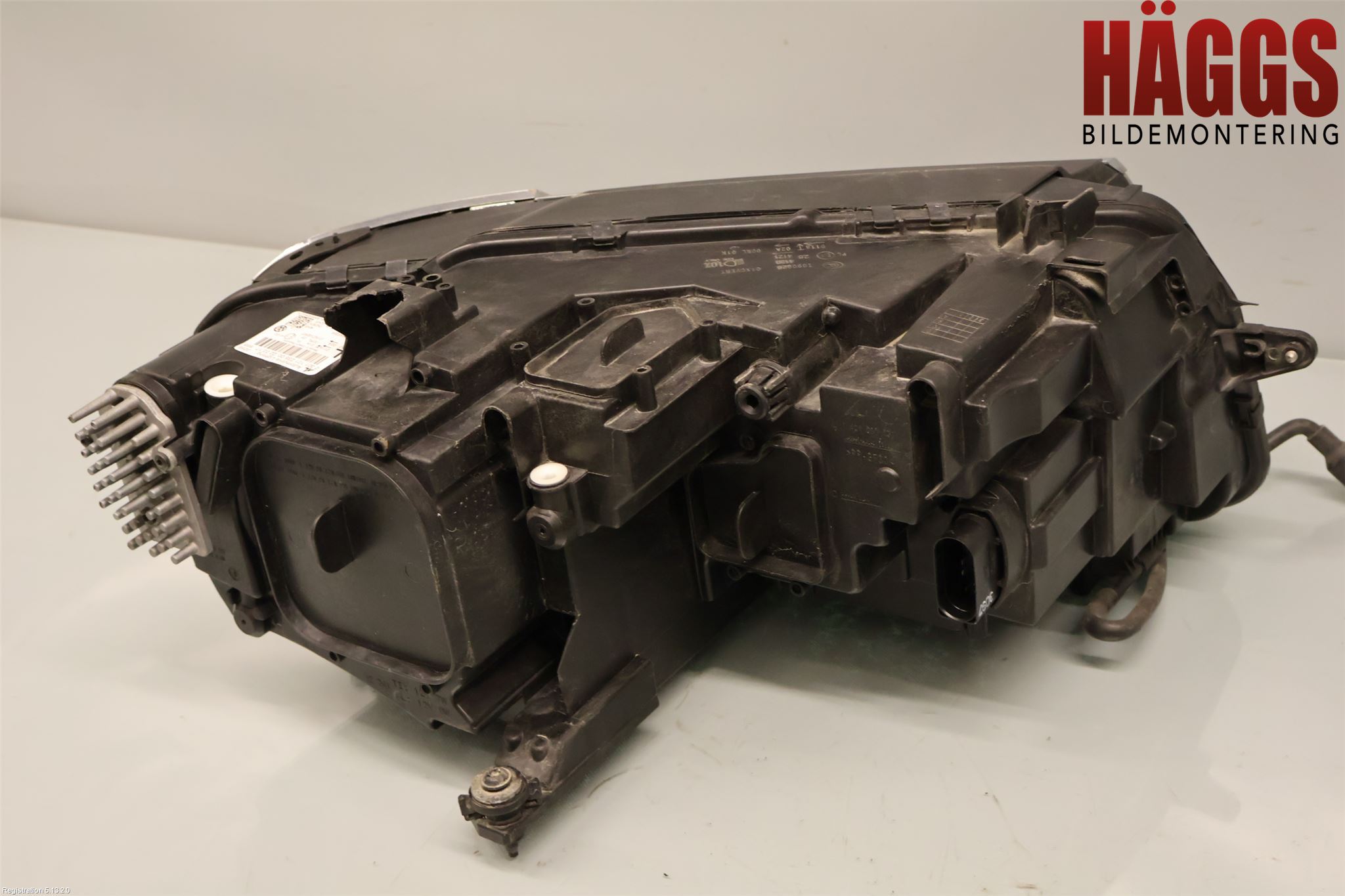 Volkswagen VW TIGUAN 16-24 Strålkastare Vänster