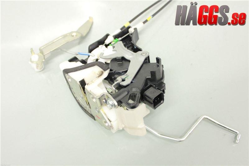 Mitsubishi L200 06-15 Låskista-Dörrlås